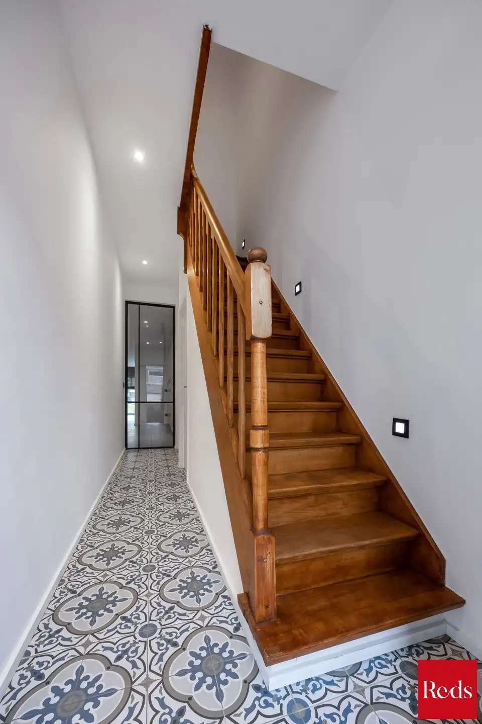 Volledig gerenoveerde woning in het hart van Wijnegem foto 17