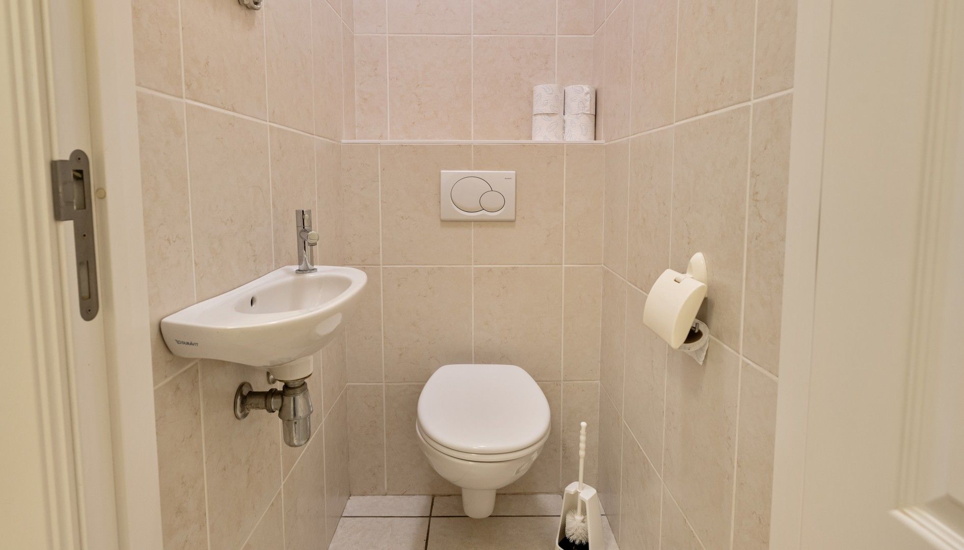 Gelijkvloers appartement te koop in hartje Helchteren foto 11