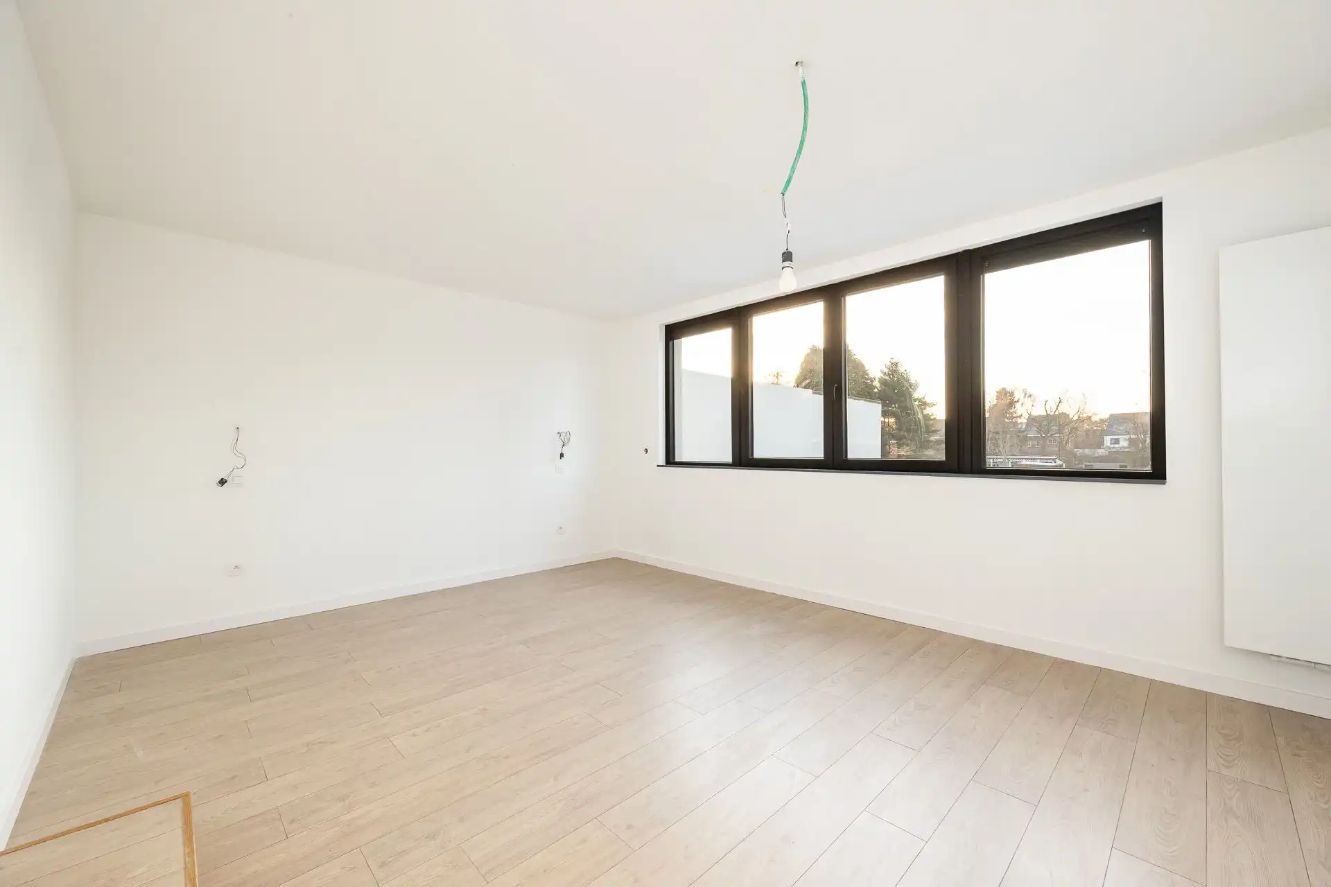 Gerenoveerde woning met ruime tuin. foto 13