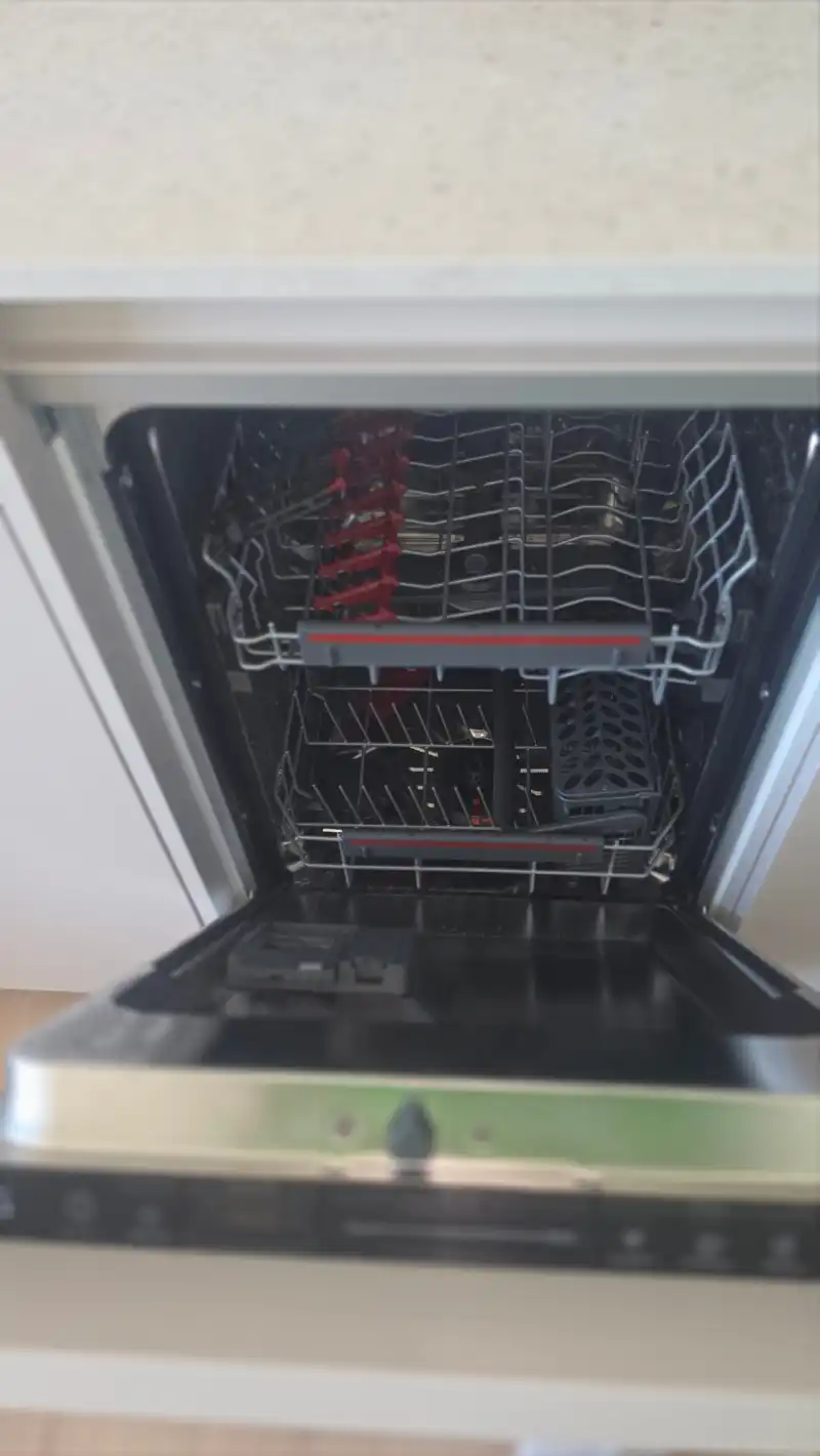 Volledig gerenoveerde penthouse met twee dakterrassen en zeezicht! foto 6