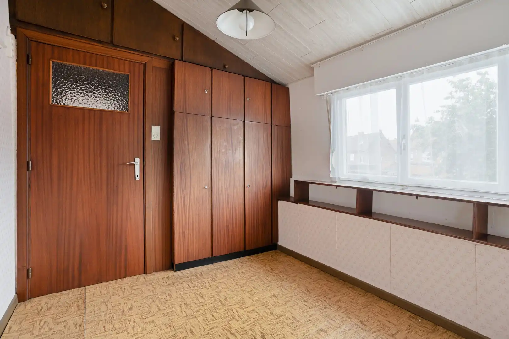 Rustig gelegen renovatiewoning, met 4 slaapkamers en een bewoonbare oppervlakte van 164 m² foto 22