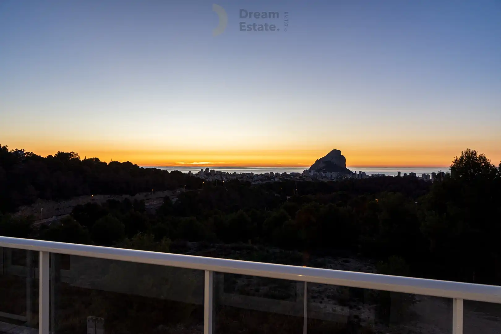 Exclusief Penthouse in Calpe – Luxe leven met panoramisch zeezicht foto 8