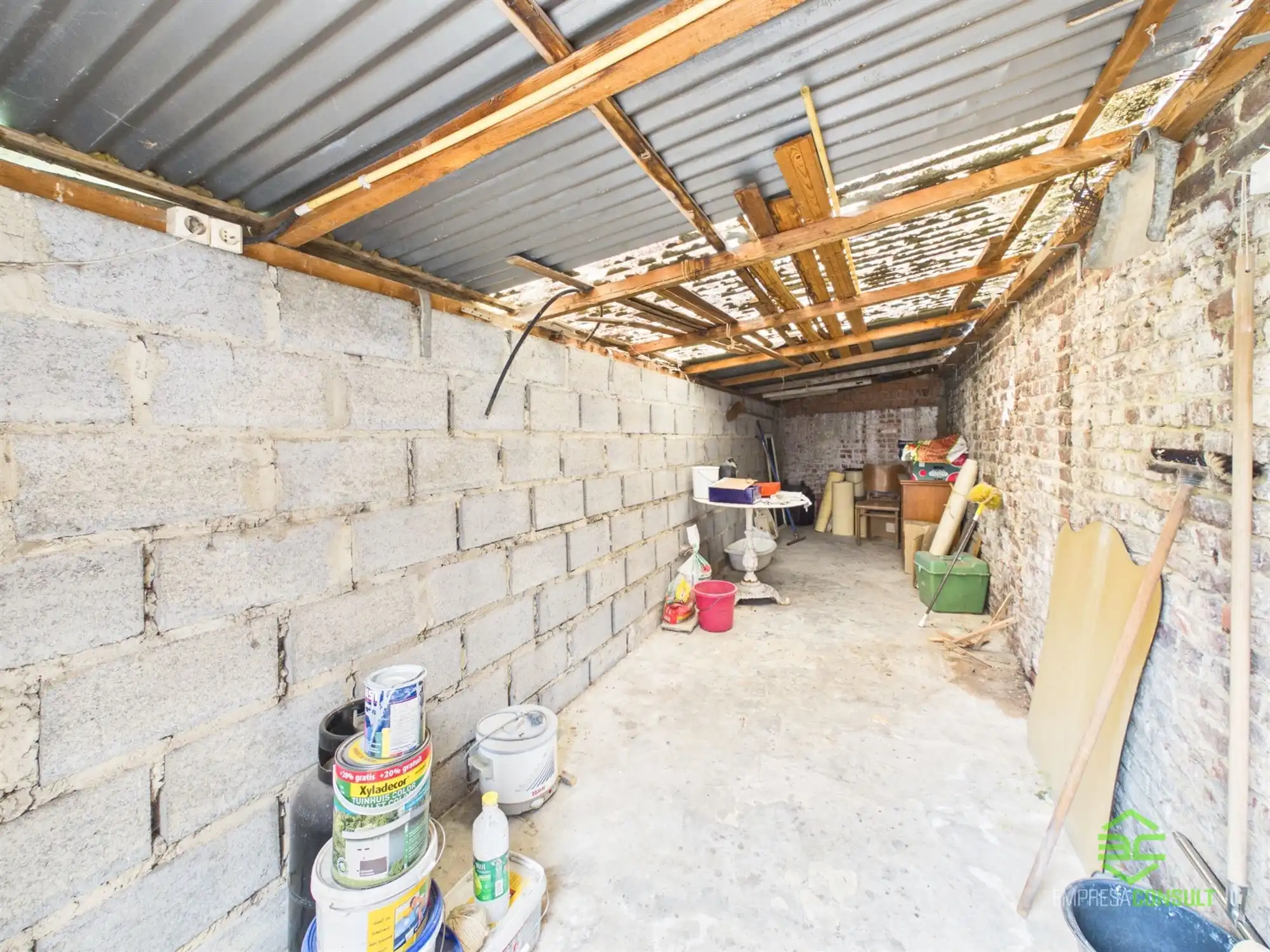 Centraal gelegen te renoveren woning in Kortenbos! foto 25