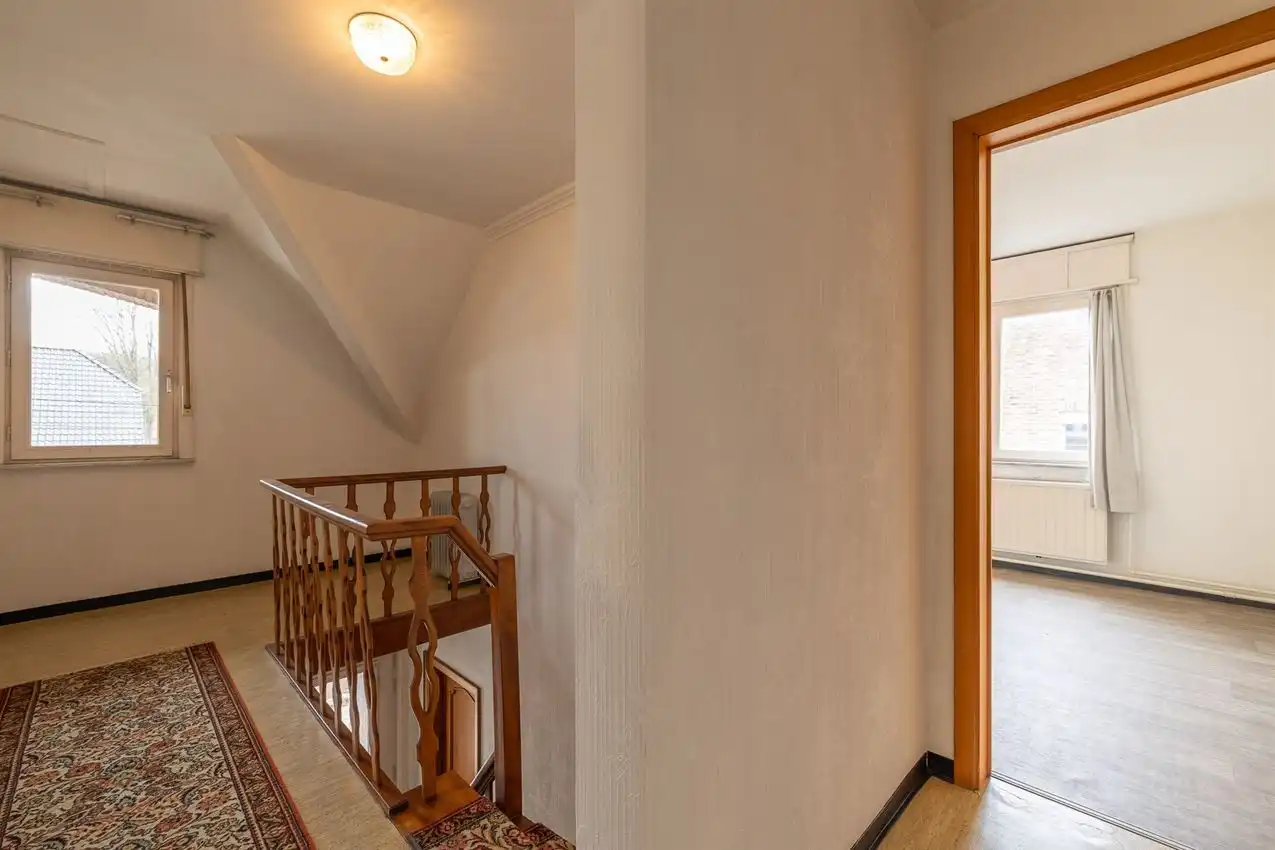 Gusting gelegen woning met 3 slpk, garage en tuin foto 22