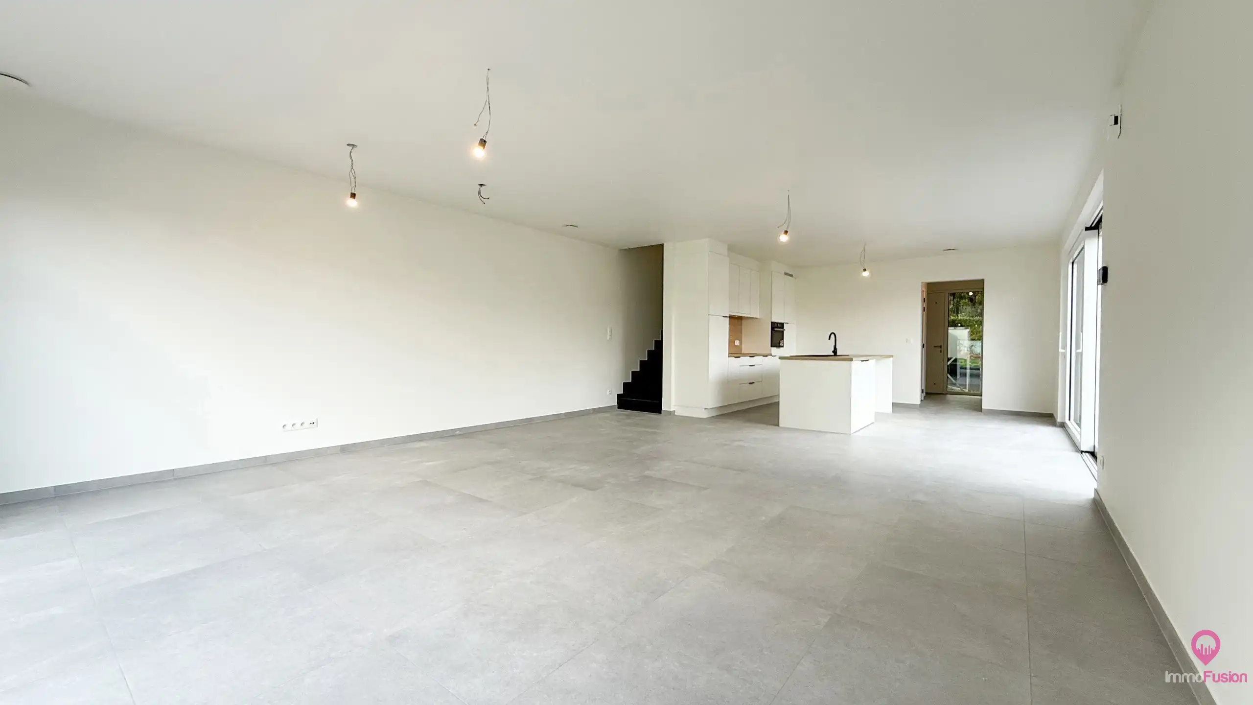 Praktische nieuwbouwwoning met 3 slpks in rustige straat! foto 7