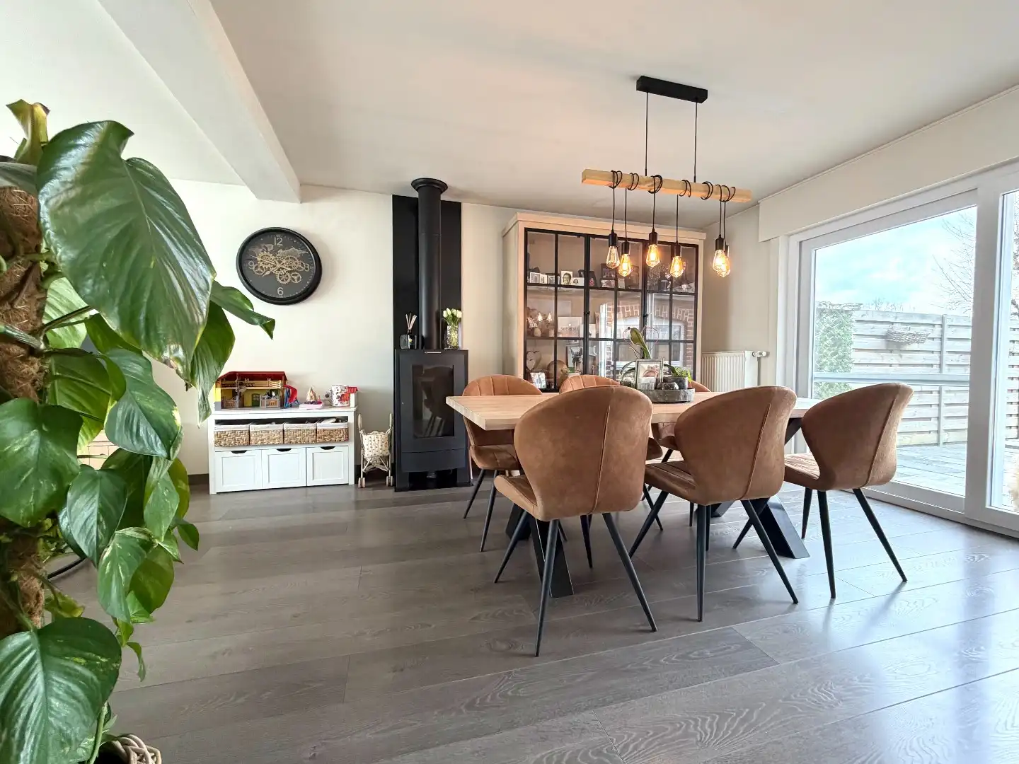 Instapklare halfopen bebouwing op toplocatie in Kuurne foto 5