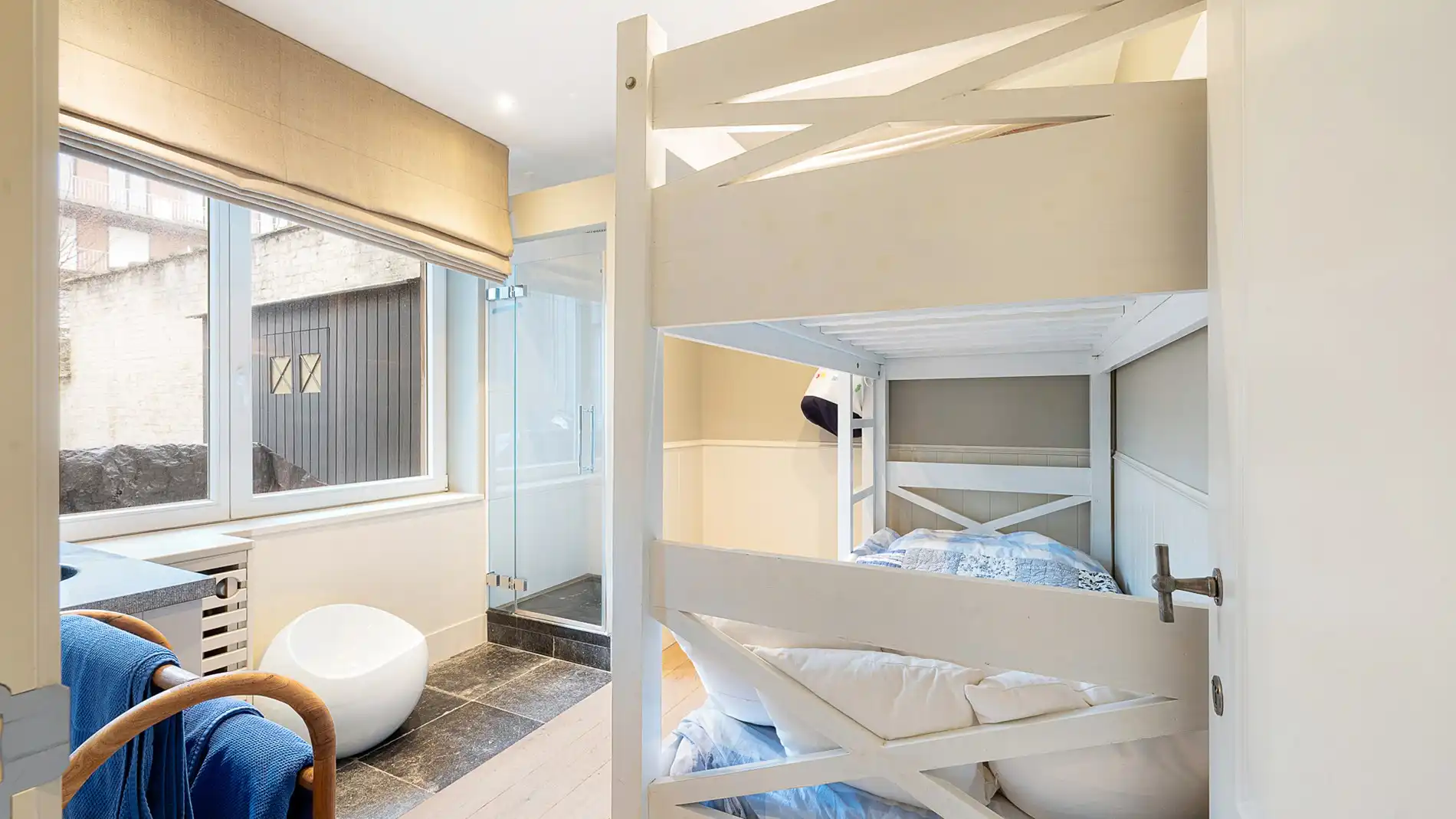 Ruim appartement met 3 slpks. en riant terras vlak bij het strand foto 16