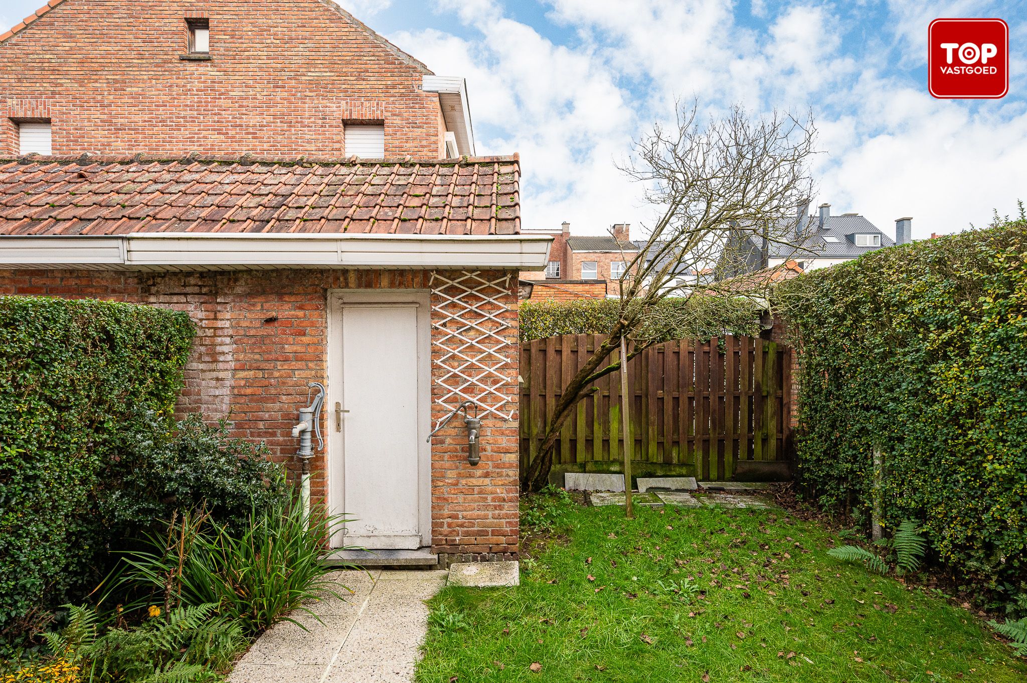 te renoveren woning met 3 slaapkamers en leuke tuin foto 22