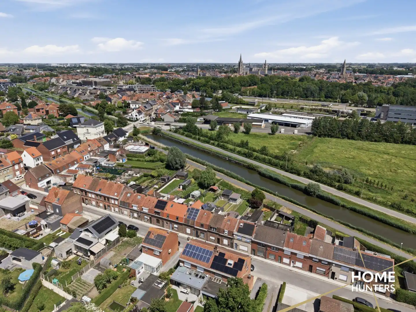 Instapklare woning met prachtige tuin op rustige ligging in Ieper foto 32