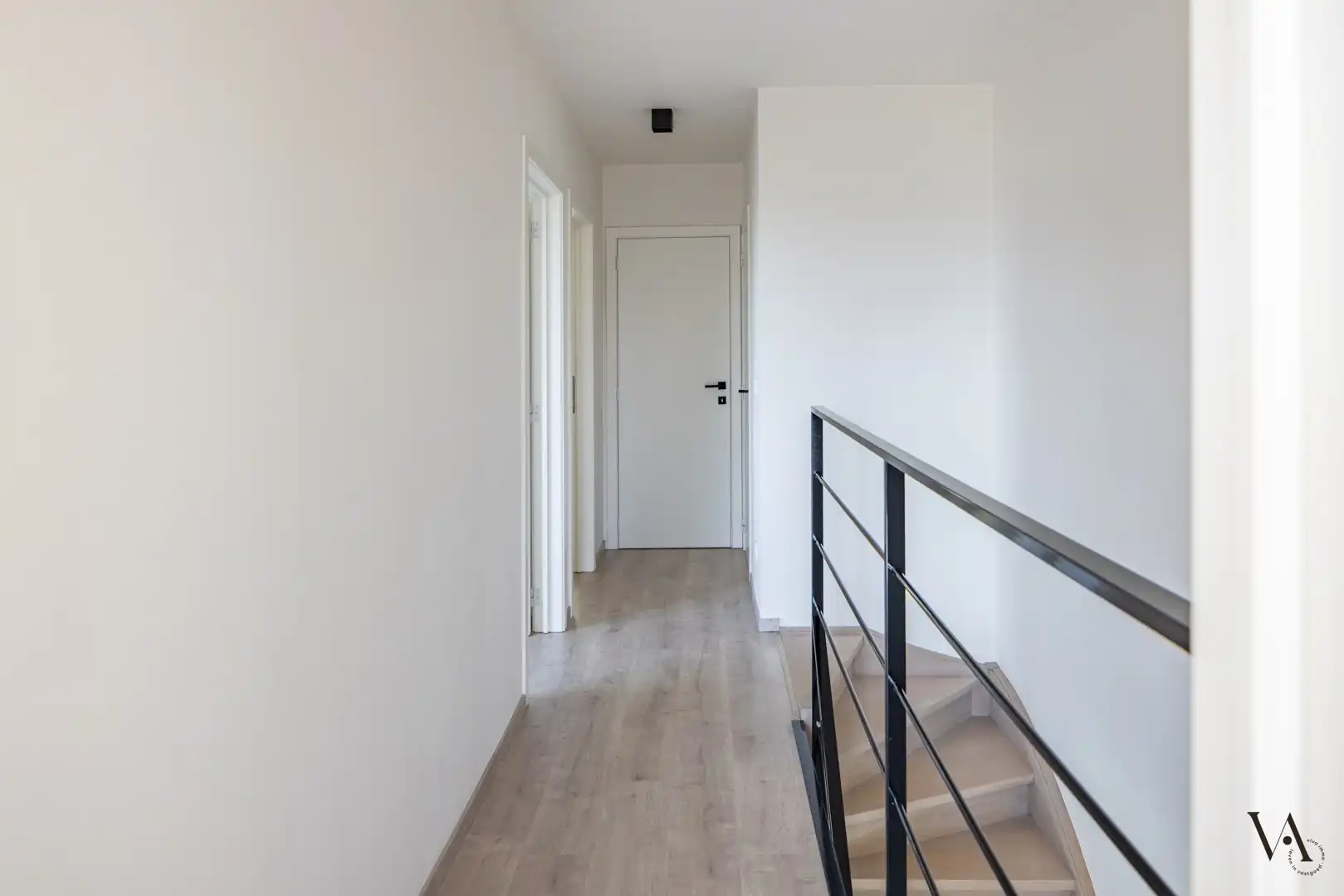Recente driegevelwoningen met 3 slaapkamers, garage en tuin in Linden foto 10