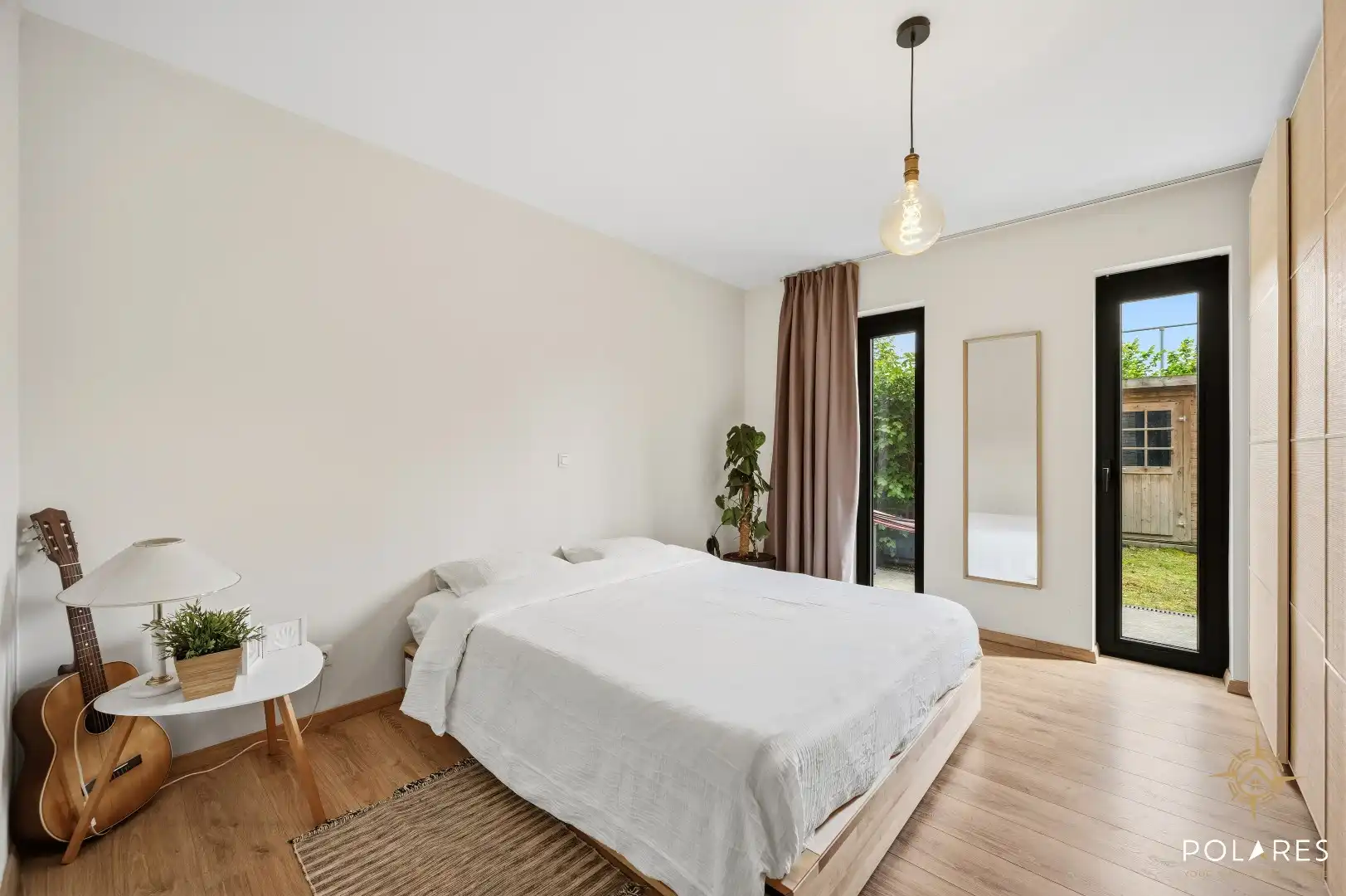 Instapklaar en energiezuining appartement met zonnige tuin en staanplaats foto 7