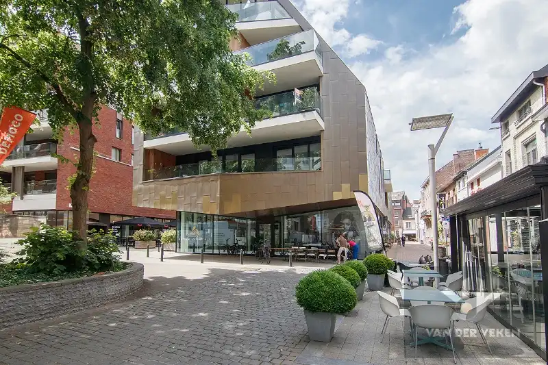ASSISTENTIEWONING PAL IN HASSELT-CENTRUM foto {{pictureIndex}}