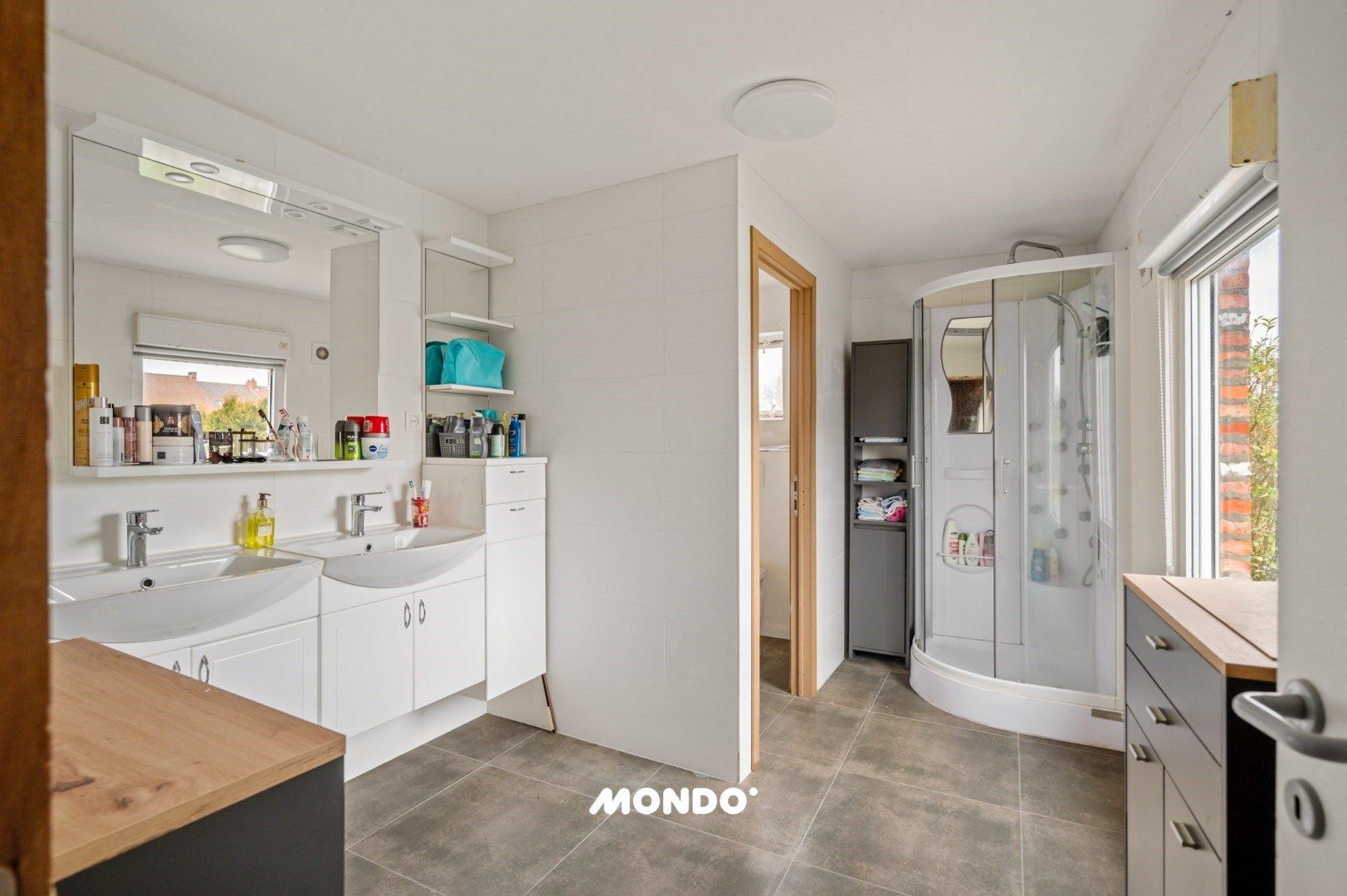 Gezellige woning met 4 slaapkamers! foto 13