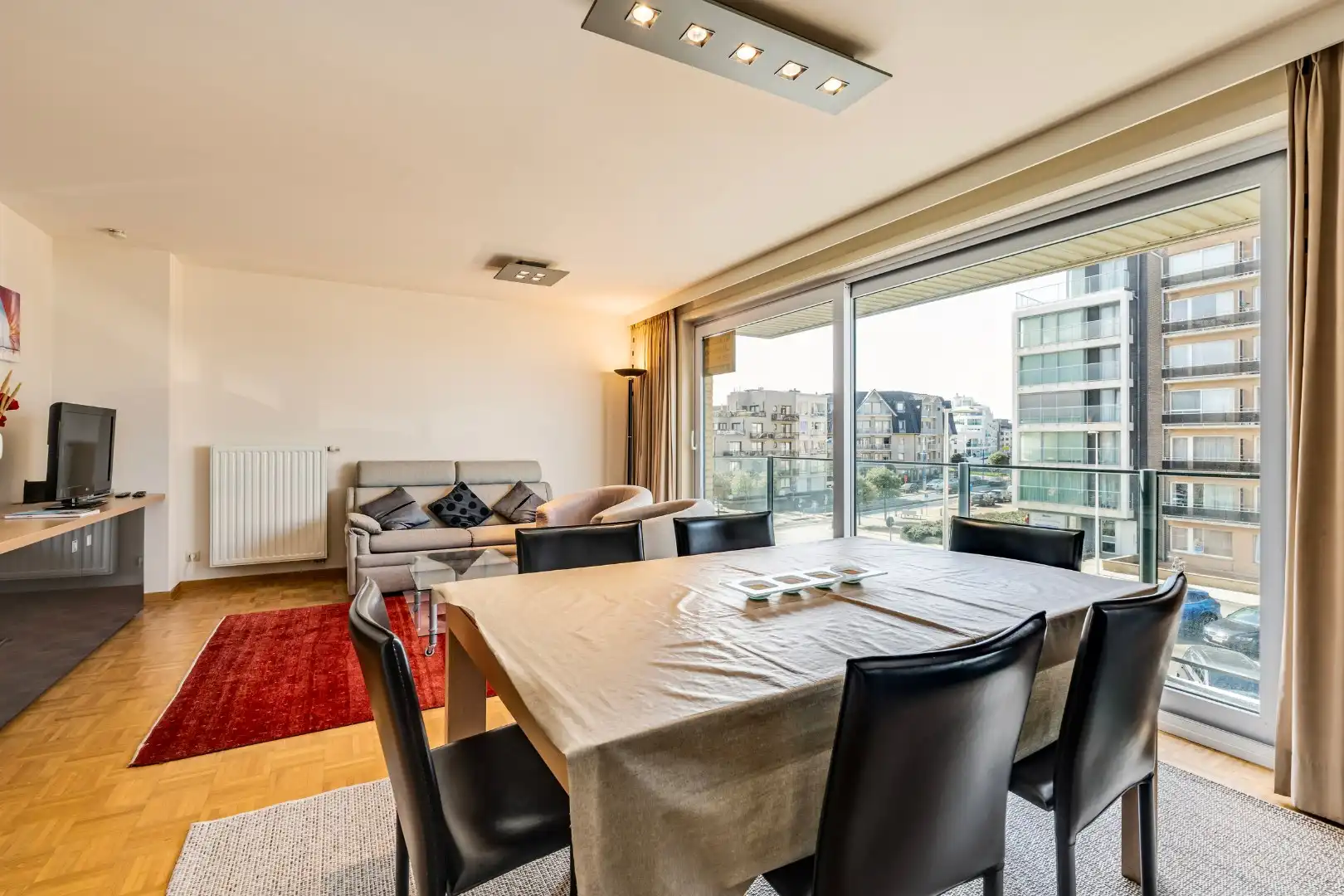 Instapklaar appartement met prachtig zeezicht. foto 13