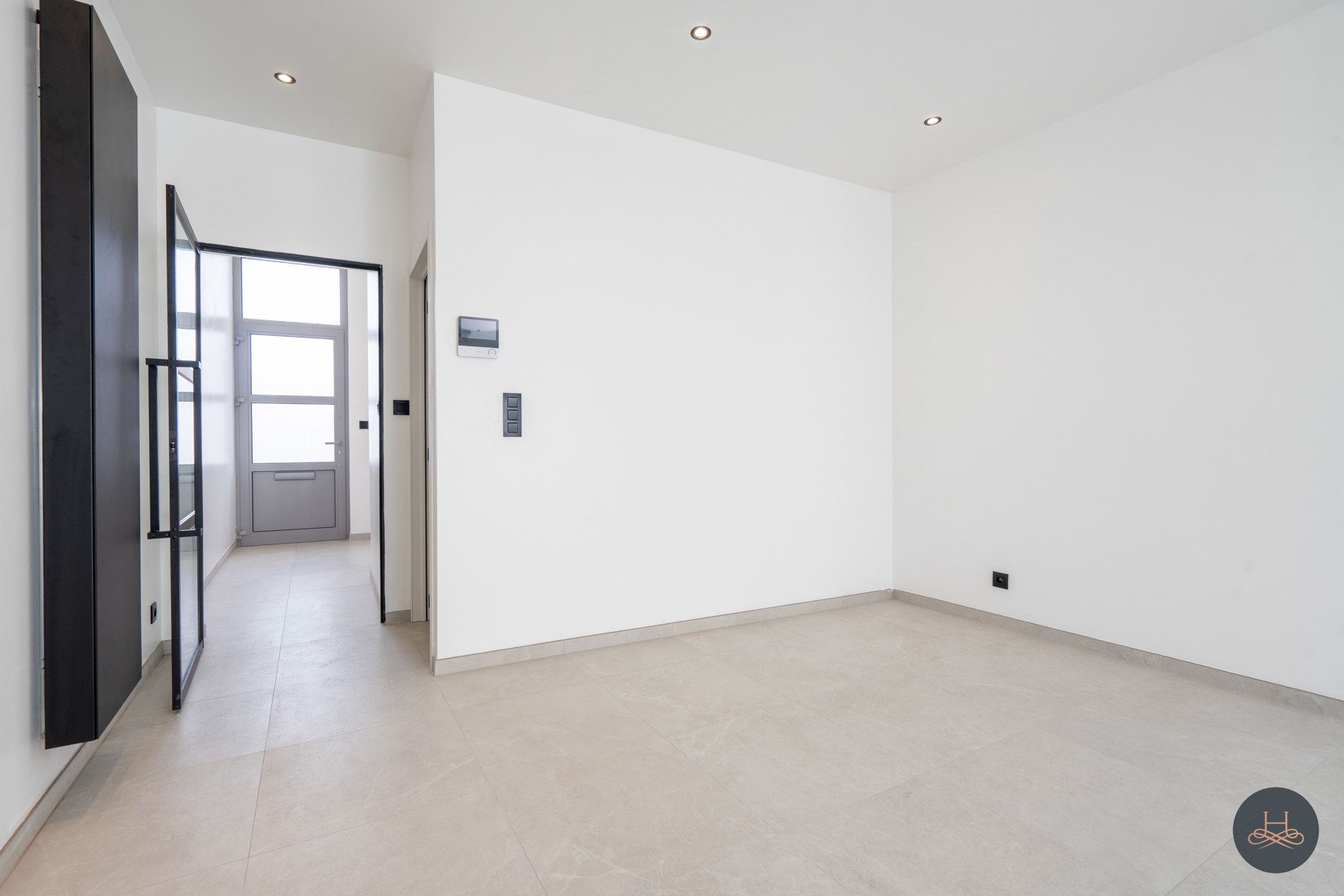 Prachtig gerenoveerde en rustig gelegen tweegevel woning foto 6