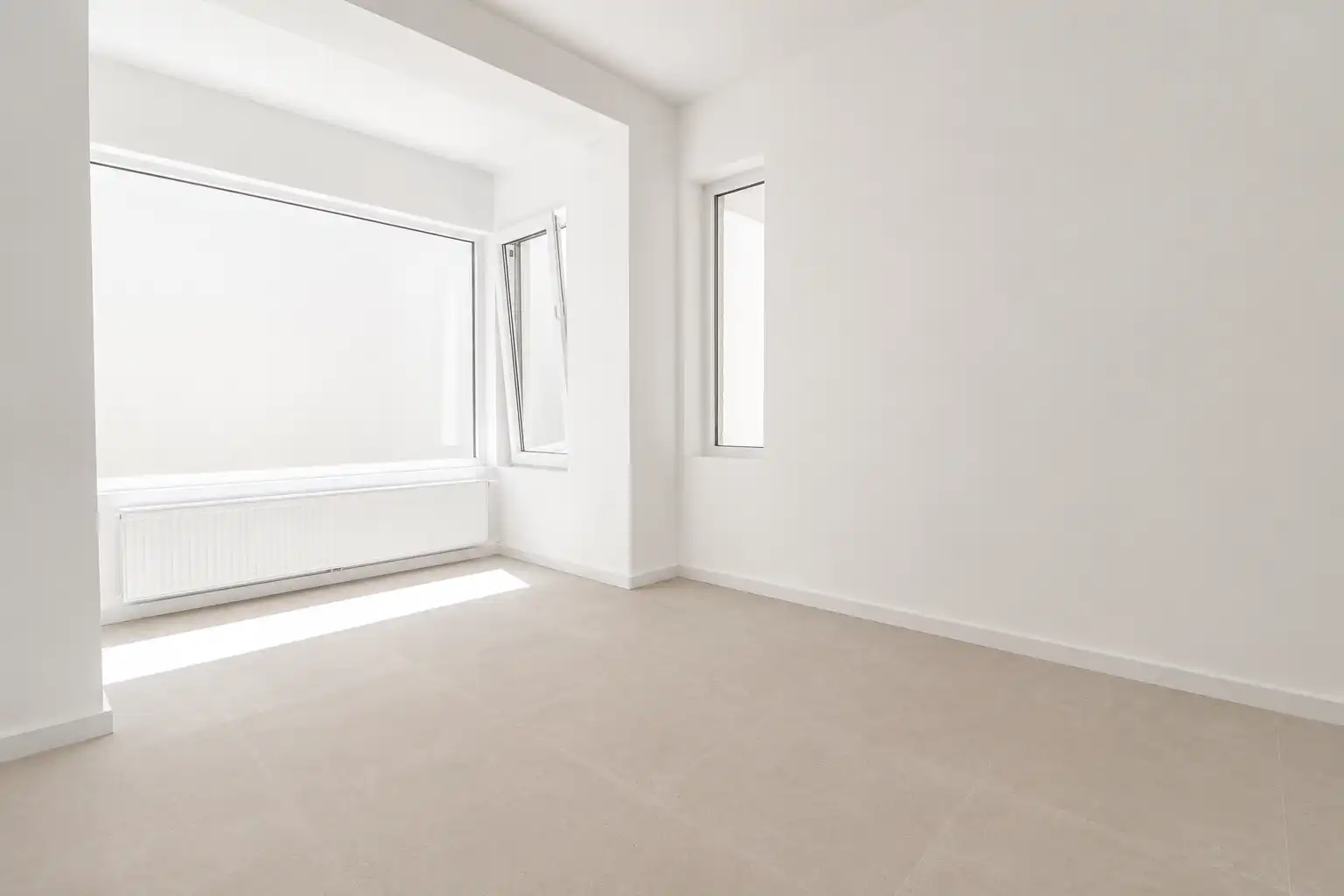 Instapklaar 2-slaapkamerappartement met tuin. foto 5