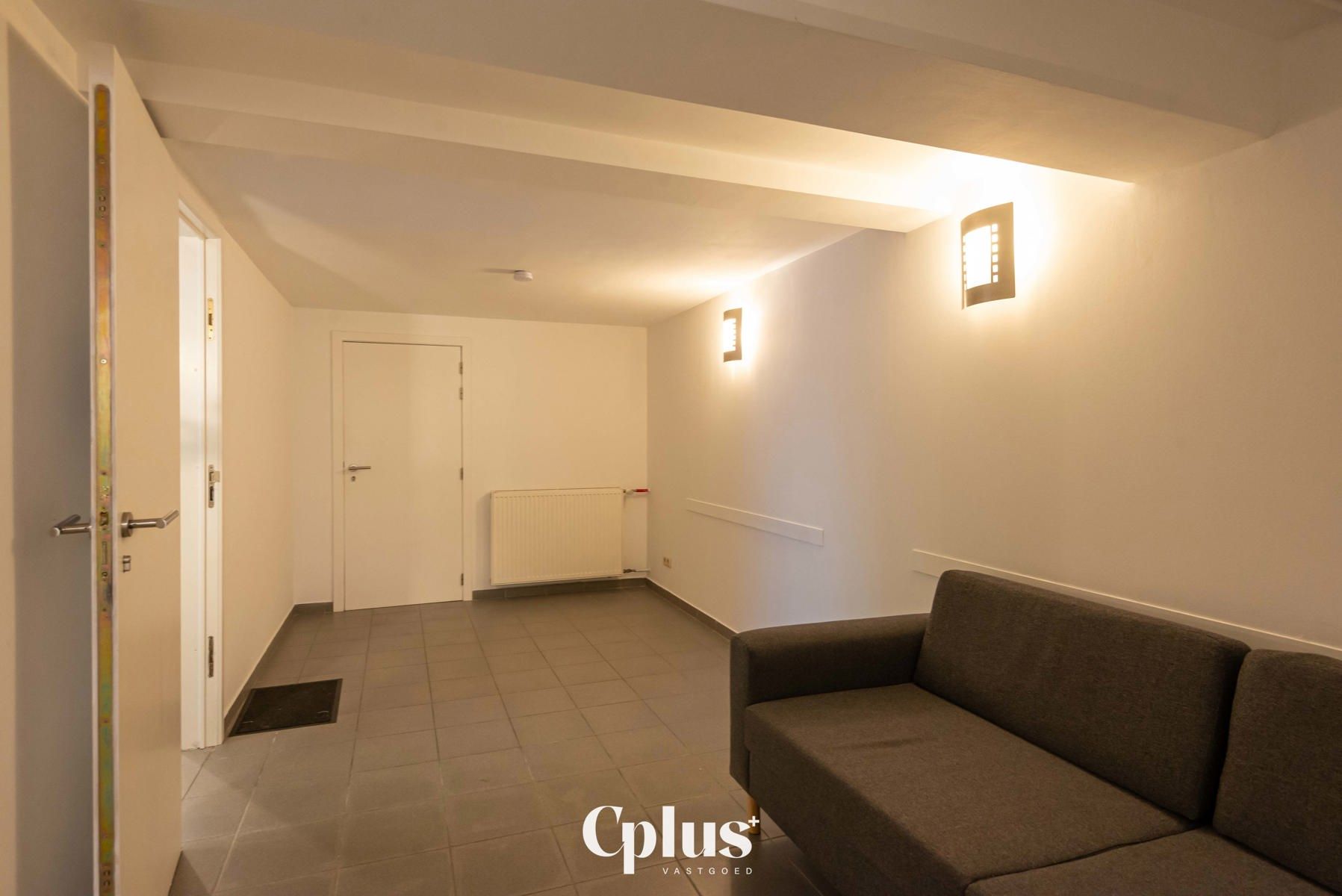 Praktijkruimte nabij station - Te huur  foto 8