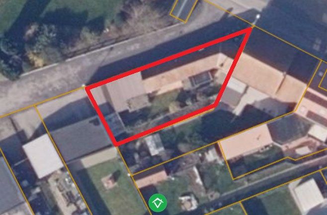 In dorpskom gelegen op te knappen gelijkvloerswoning met tuin, werkplaats en garage foto 22