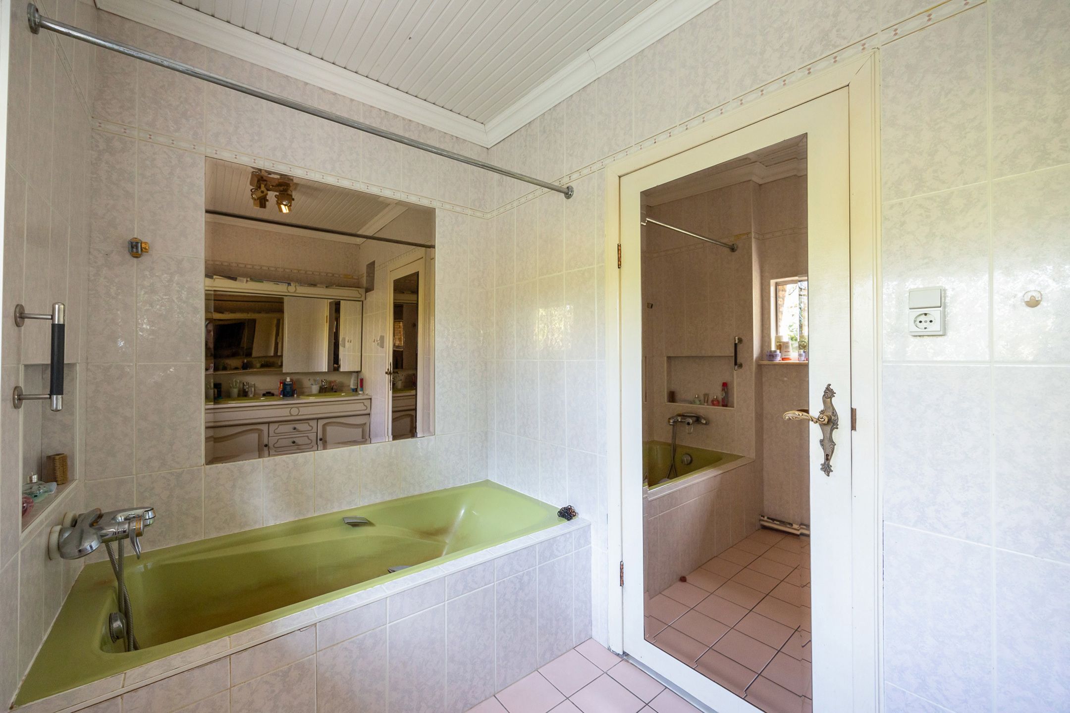 Laagbouwwoning te midden van het groen  foto 13