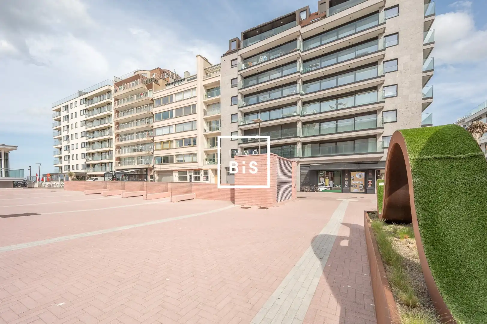 Gezellig appartement met zonnig terras en zijdelings zeezicht aan het Lichttorenplein foto 19