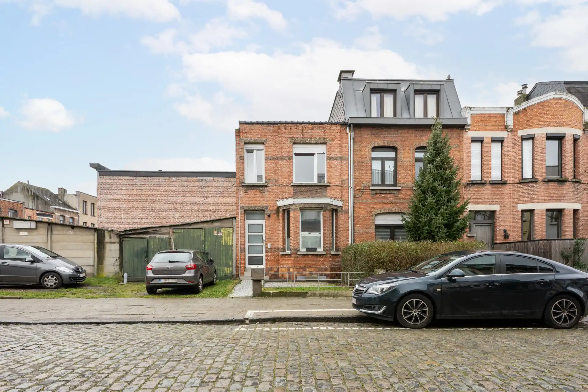 Gezinswoning in gezellige wijk! foto 17