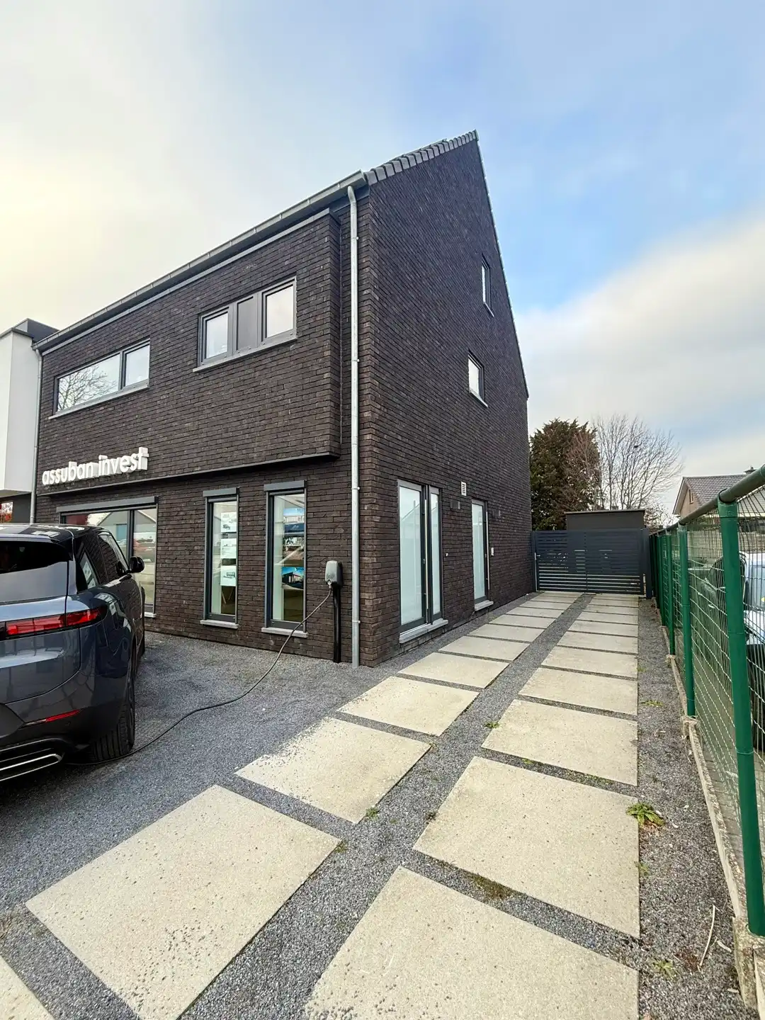 ERPE MERE - Kantoorruimte op interessante ligging! foto {{pictureIndex}}