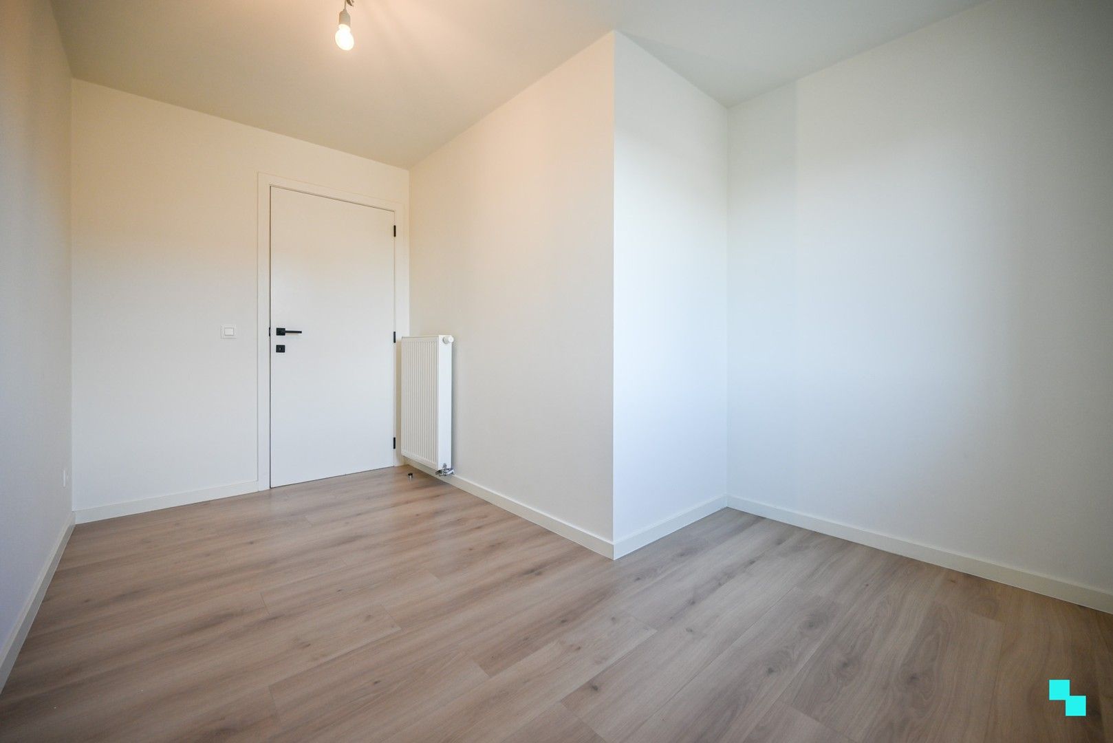 Energiezuinige woning met achteruitweg in rustige buurt te Rumbeke foto 21