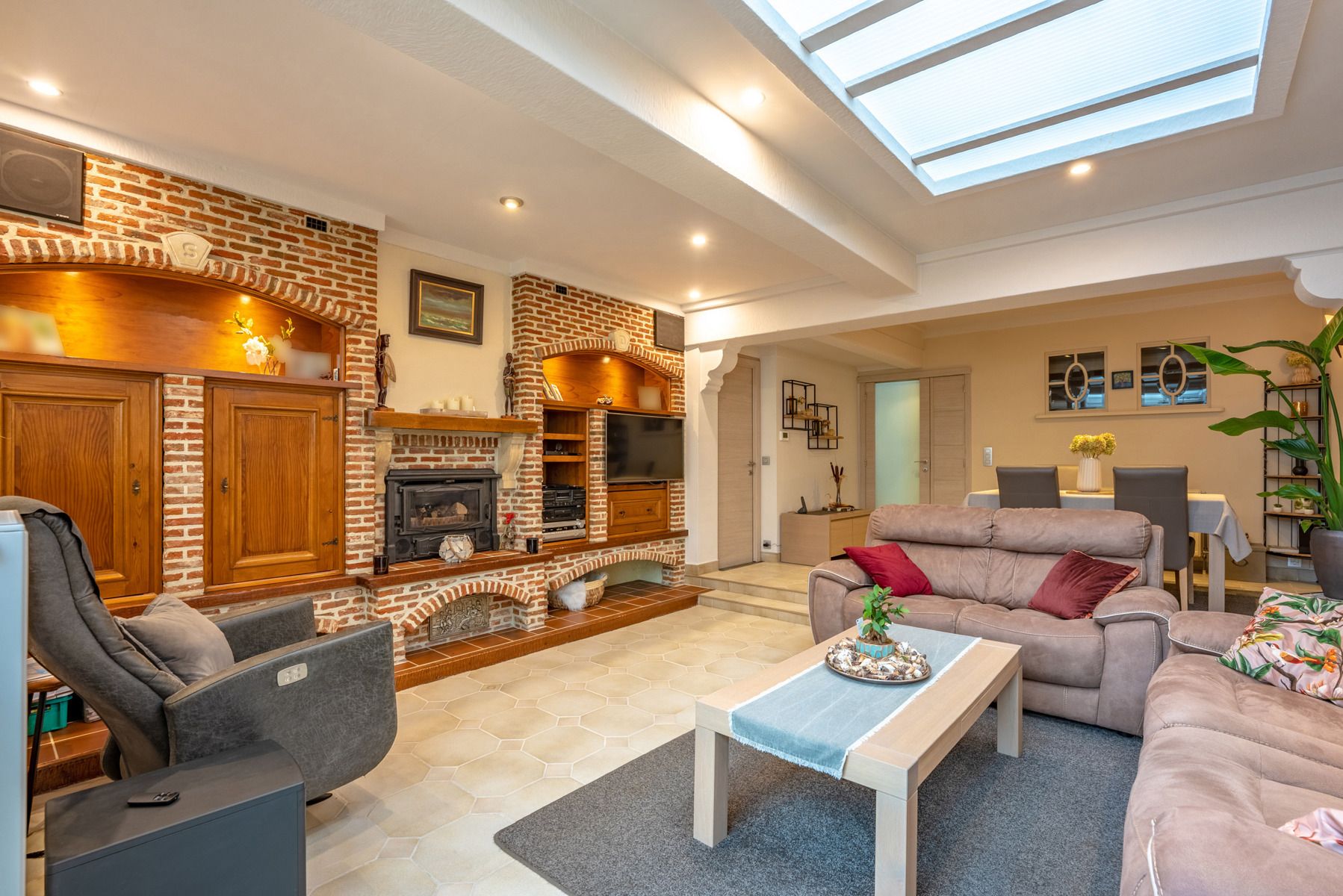 Woning met 4 slaapkamers, garage en zuidwest tuin! foto 4