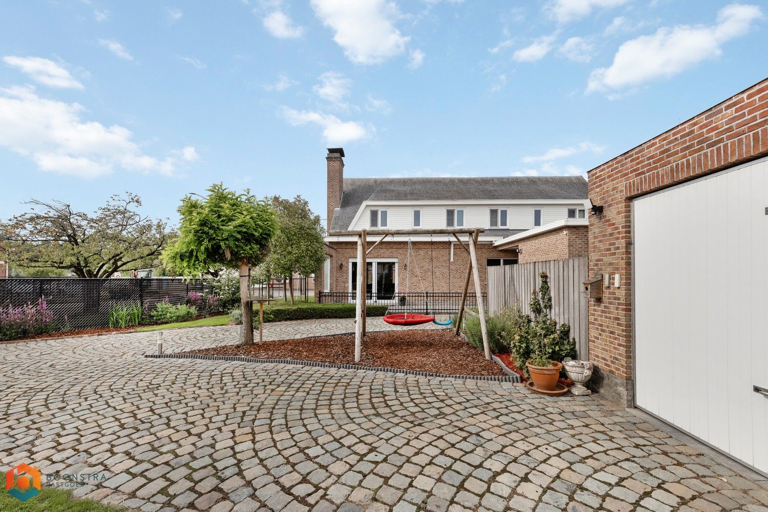 Prachtig onderhouden gezinswoning met optimale ligging nabij het centrum van Heist-op-den-Berg foto 16