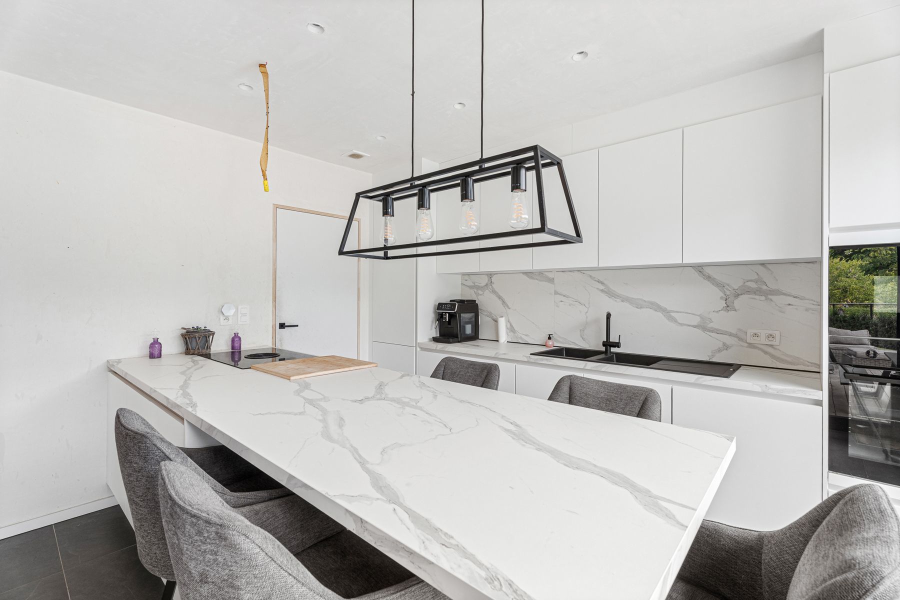 Nieuwbouwwoning nabij invalswegen te Heusden foto 12