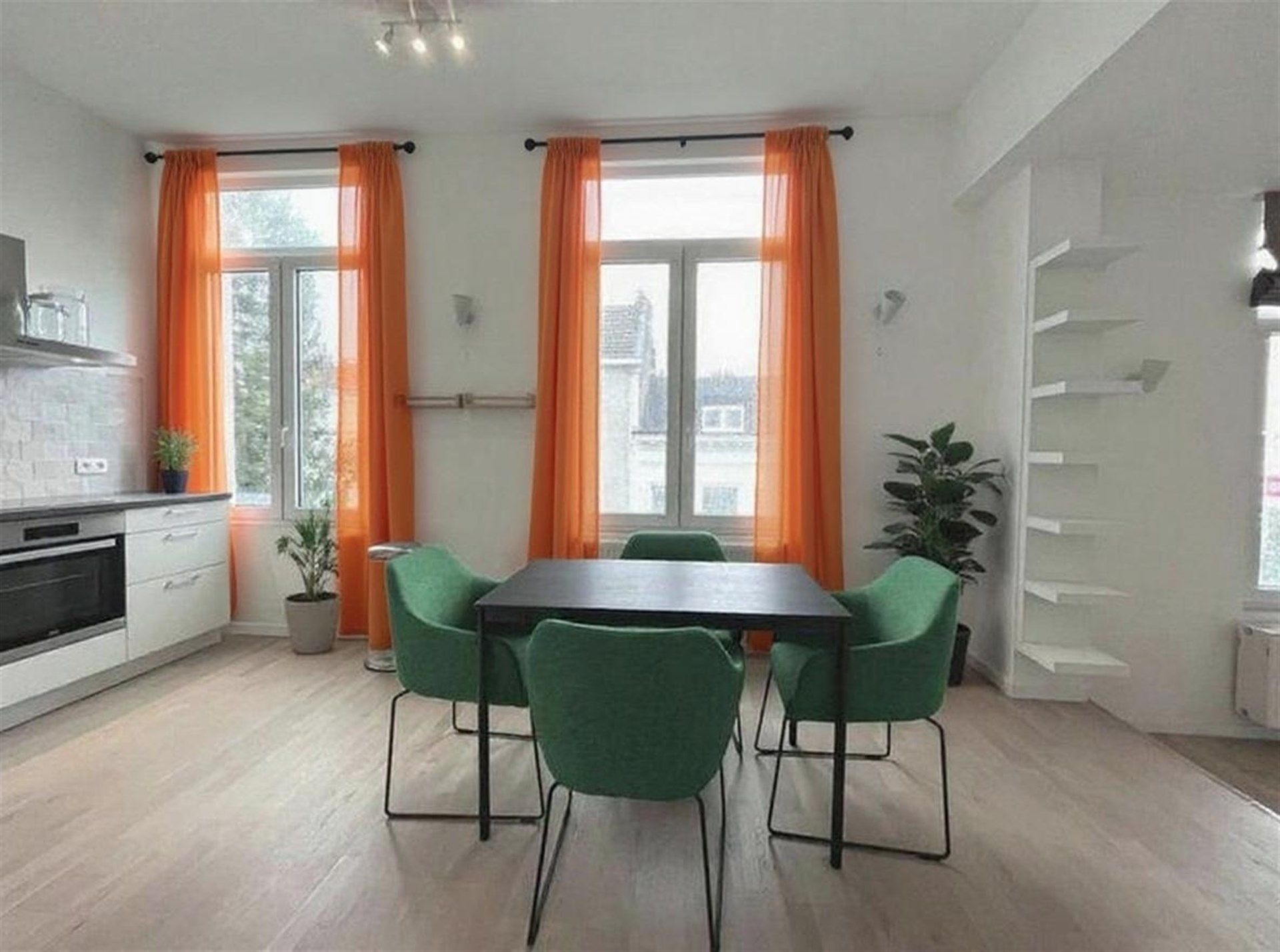 Lichtrijke duplex met gemeenschappelijk dakterras  foto 2