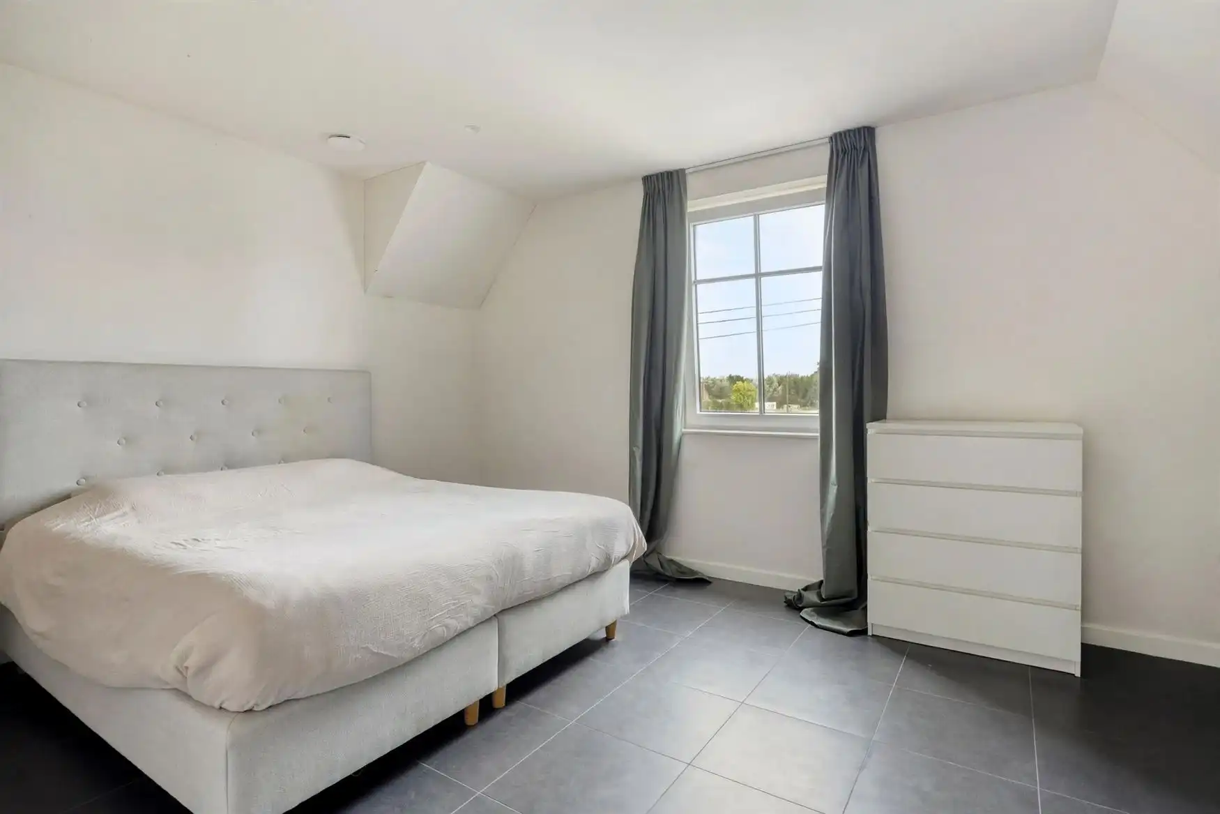 Uitzonderlijke nieuwbouwwoning in landelijke stijl foto 10