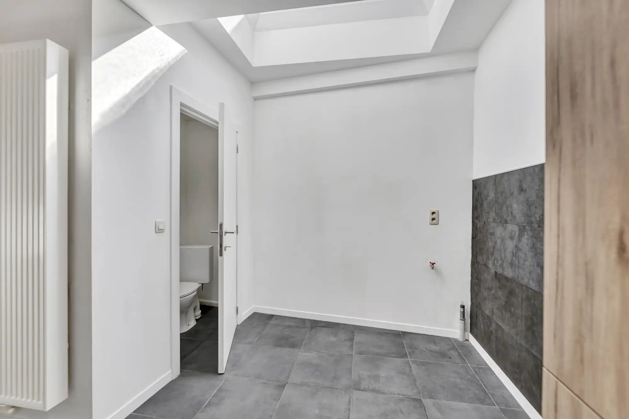 Instapklare starterswoning met 2 slpks in Pajottegem foto 4