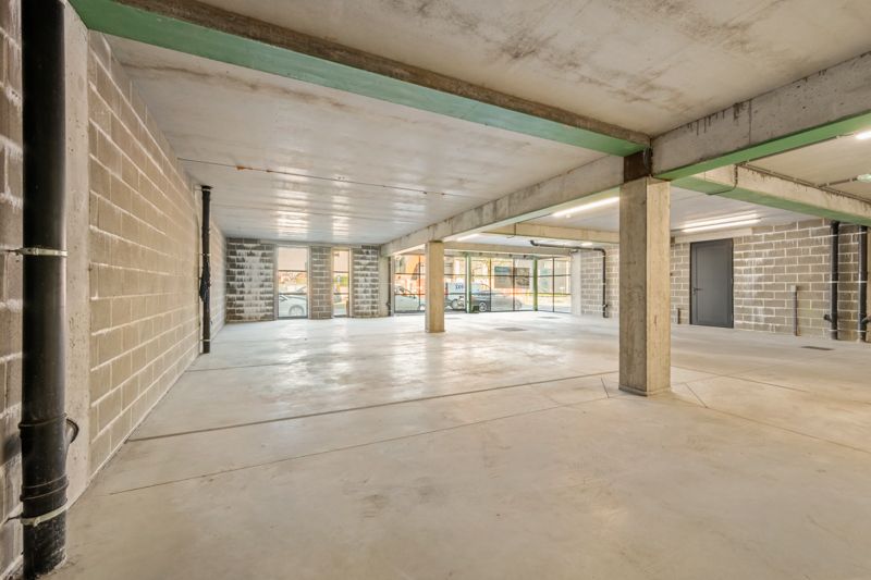 Roeselare nabij Station : Penthouse appartement met 2 slpks en zolder op de derde verdieping van een nieuw gebouwde Residentie genaamd "Residentie Arena" opp 110 m² foto 9