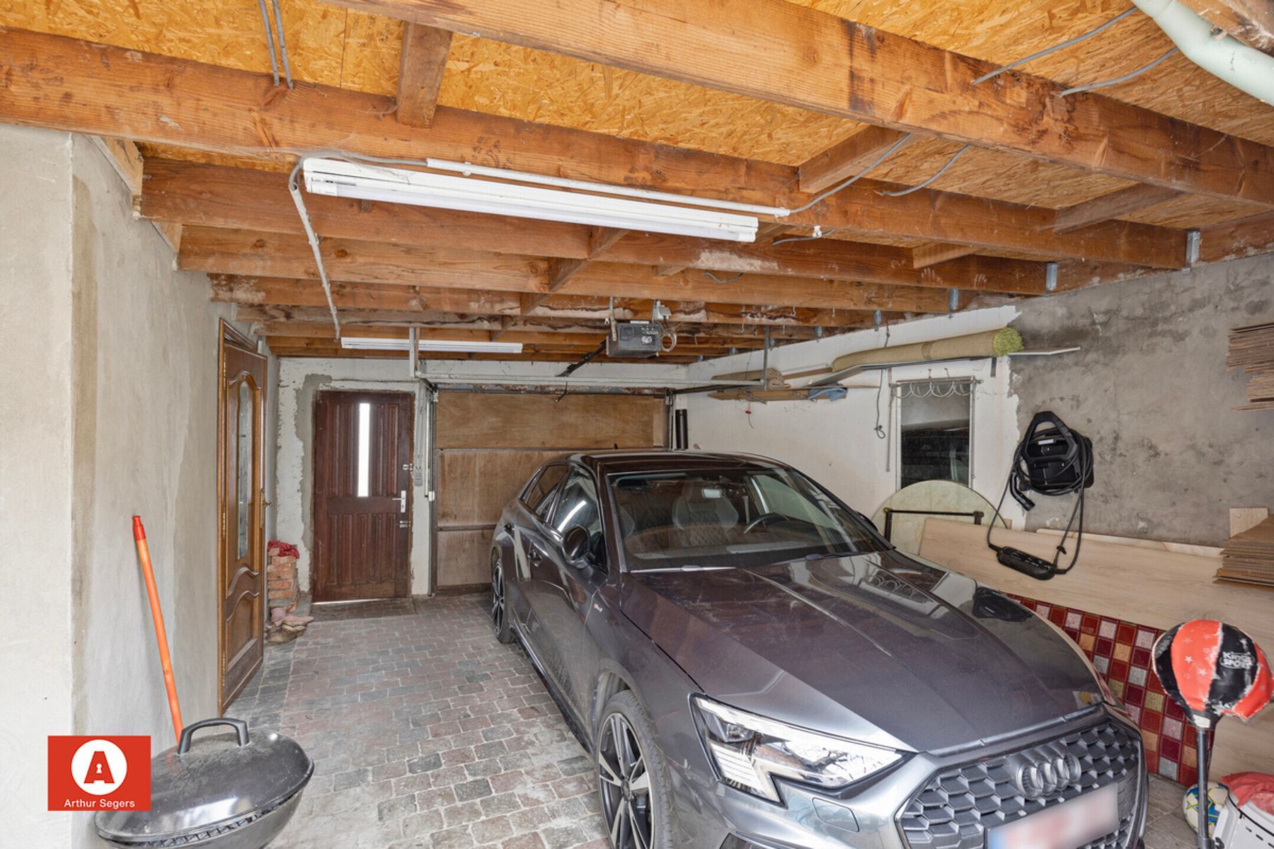 6 slaapkamers: ruime gezinswoning centrum Lebbeke. foto 28