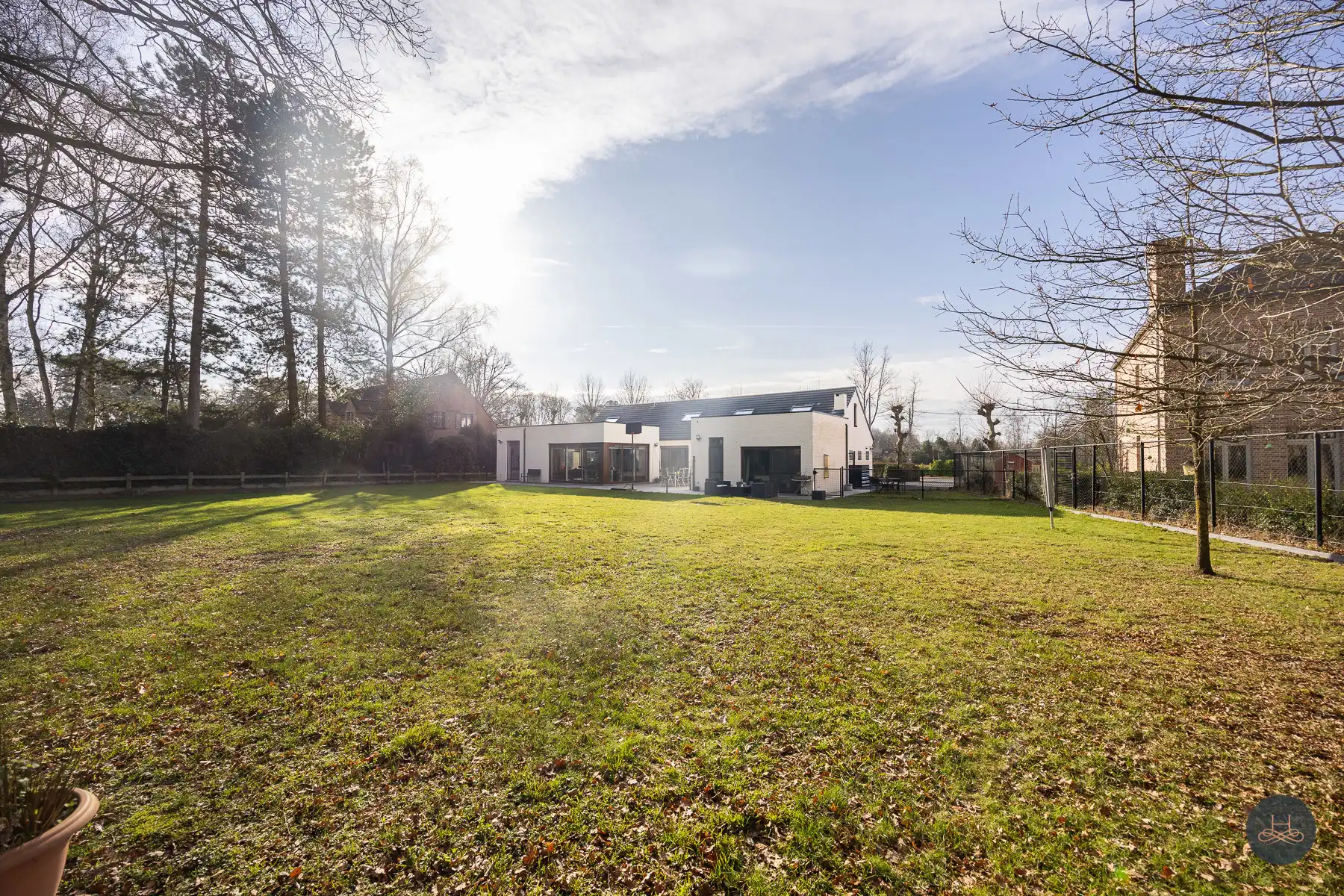 Ruime, veelzijdige en energiezuinige woning met enorme tuin  foto 4