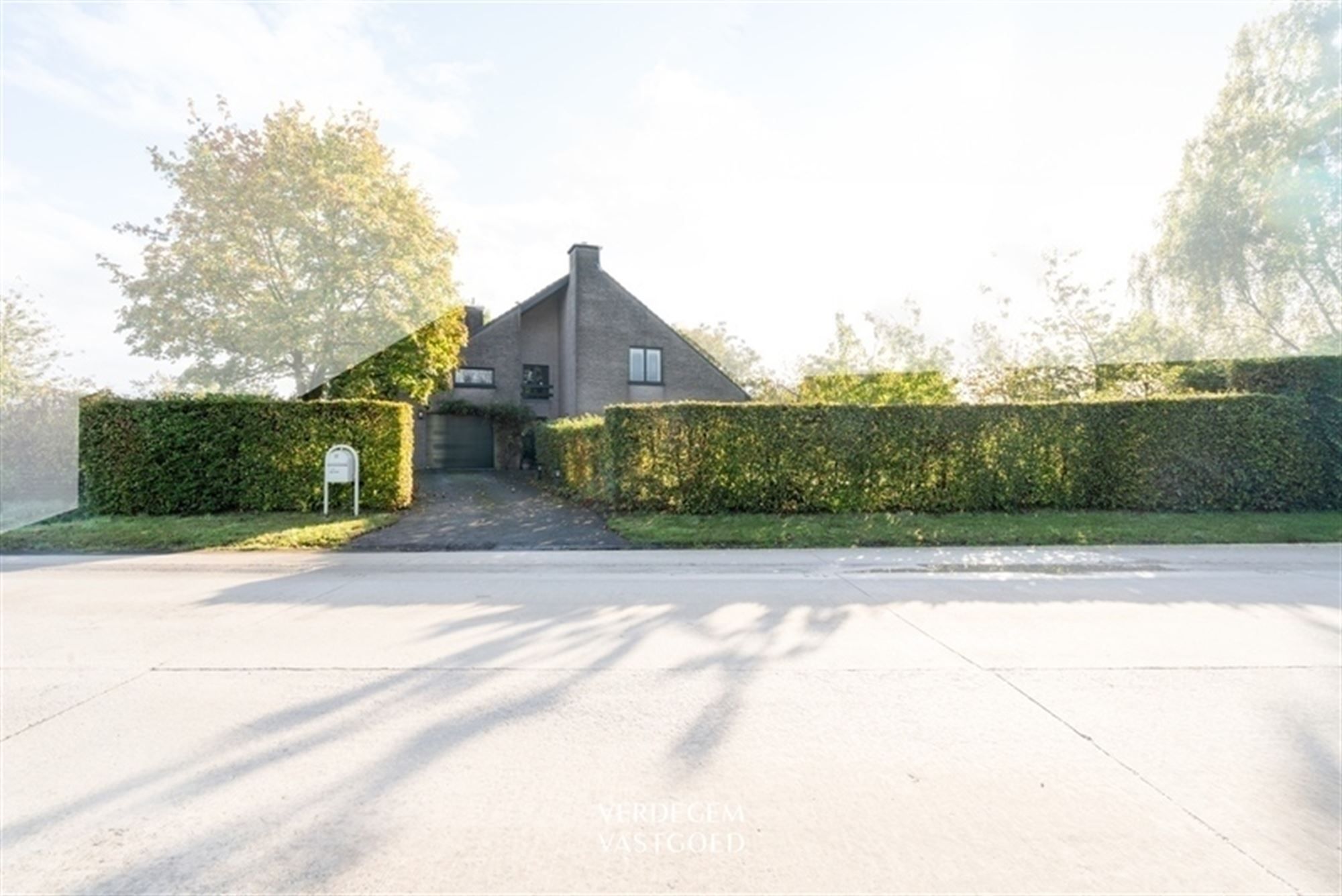 Prachtig wonen in landelijk gebied, met 3 grote slaapkamers en heerlijke tuin foto 35