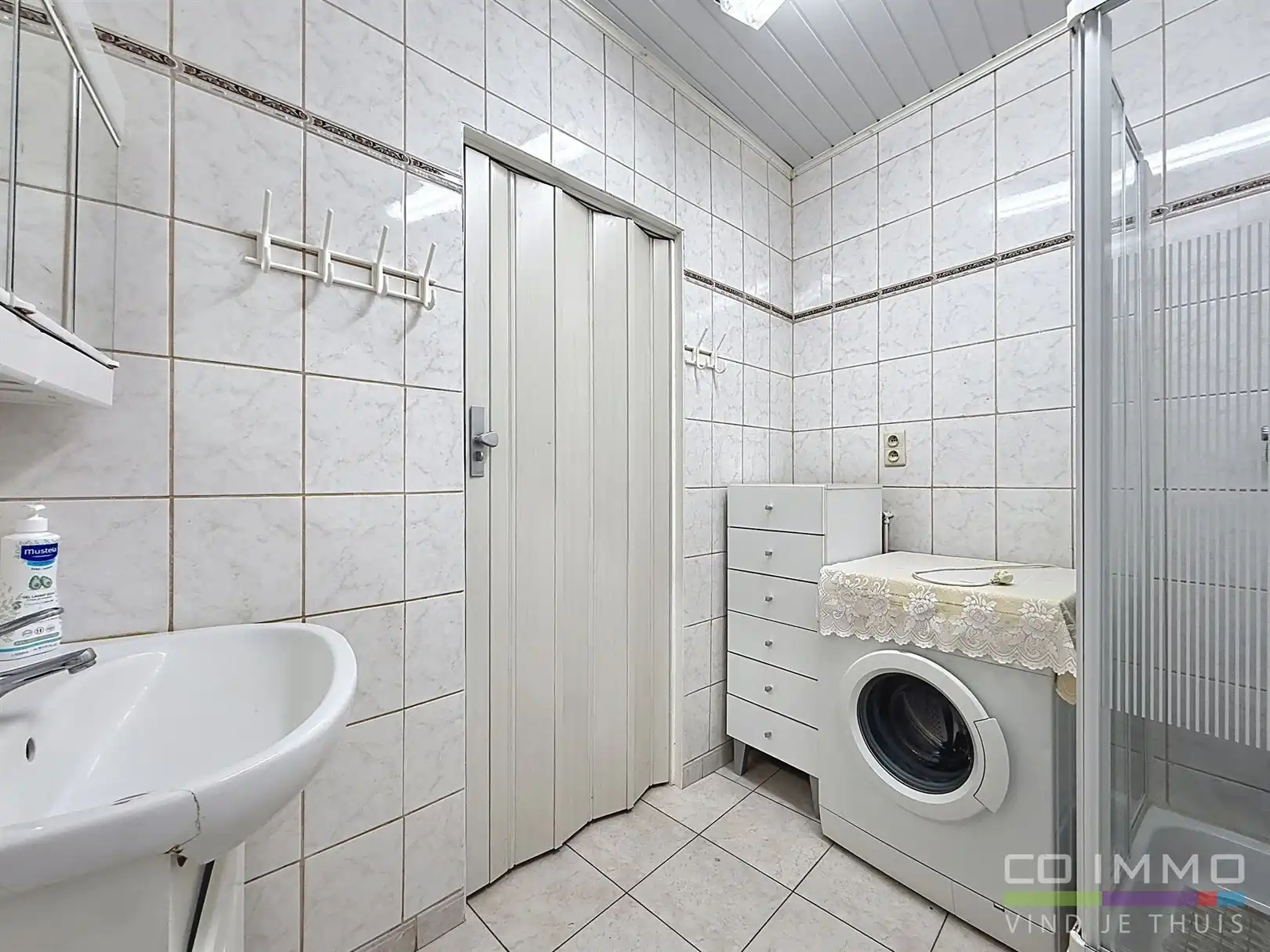 Rijwoning, verder te renoveren, tuin, opp 3a 74ca foto 16