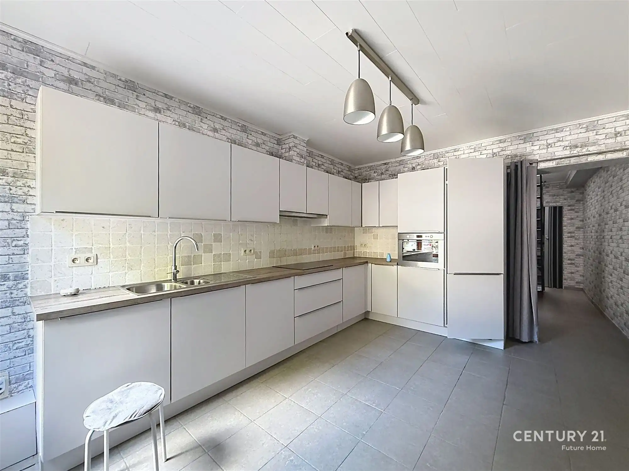 Charmante rijwoning te koop in Diest! foto 2