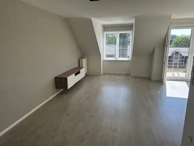 Duplex-appartement met 2 slaapkamers en 1 autostandplaats in Lanaken centrum  !  foto 7