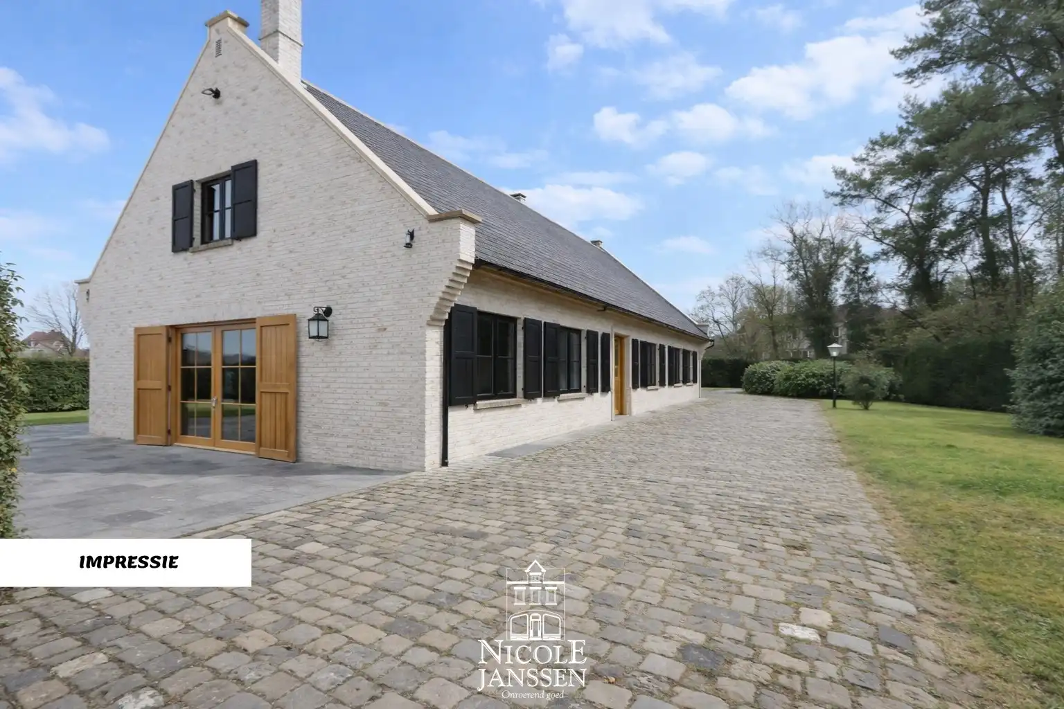 Degelijk gebouwd landhuis  foto 2