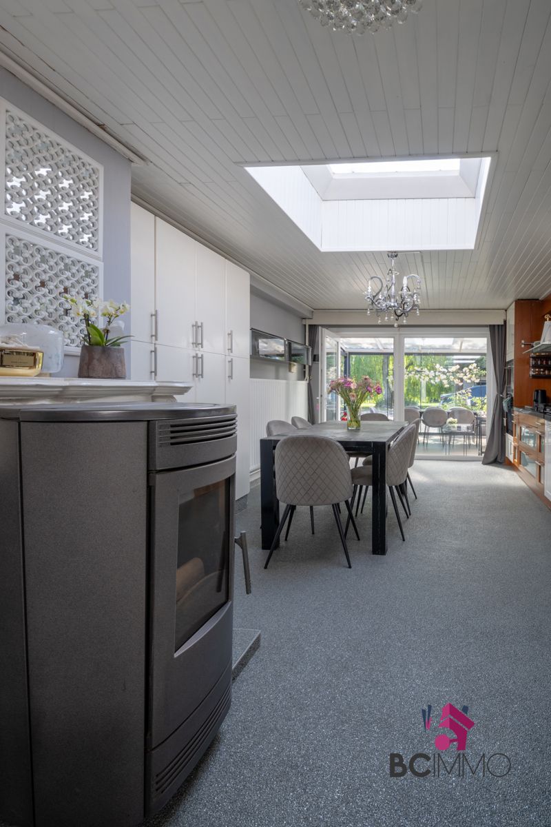 Instapklare gelijkvloerse woning met 3 slaapkamers, 2 badkamers, veranda en tuin foto 22