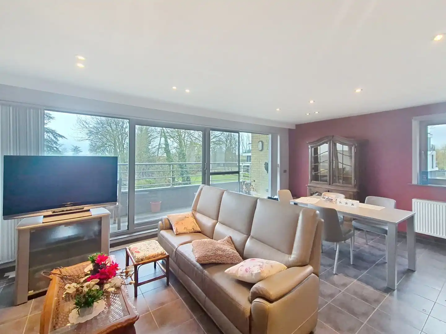 Appartement met 2 slpk en ondergrondse autostandplaats foto 2