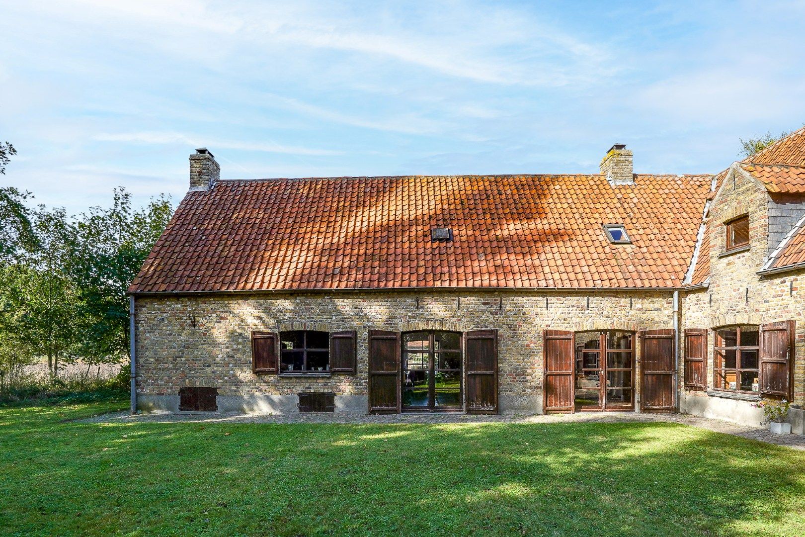 Alleenstaande woning op 2.899 m² in prachtige groene omgeving foto 4
