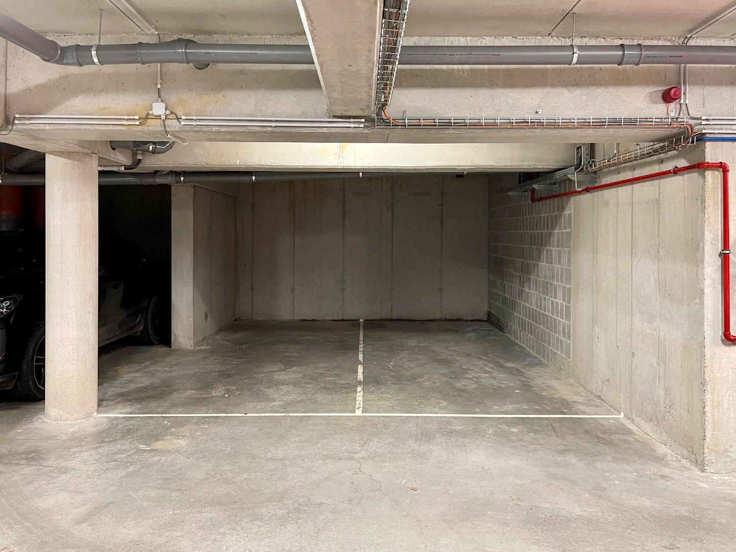 Ondergrondse parkeerplaats te koop centrum Halle foto 2