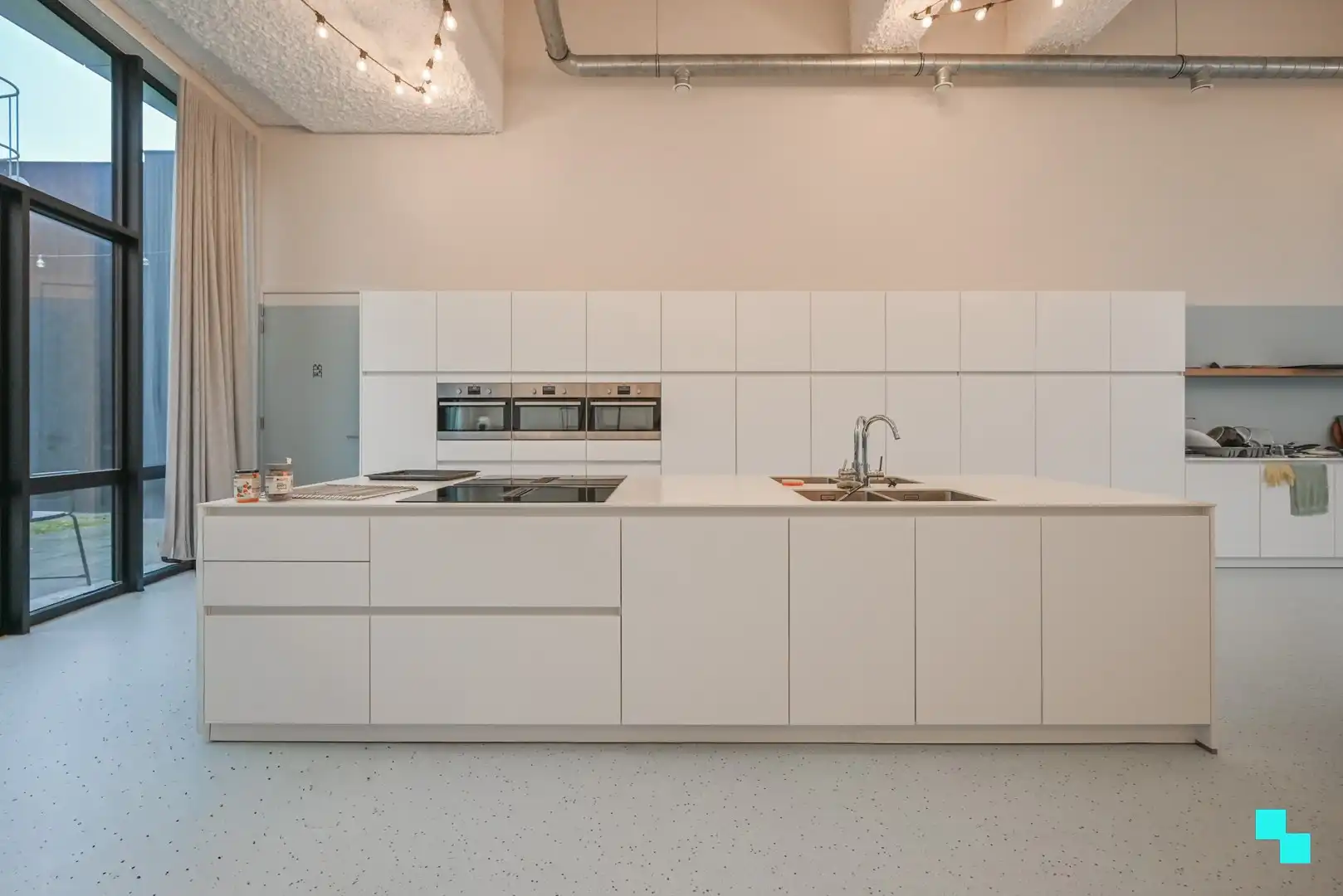 Studentenkamer met eigen sanitair in centrum Kortrijk foto 10