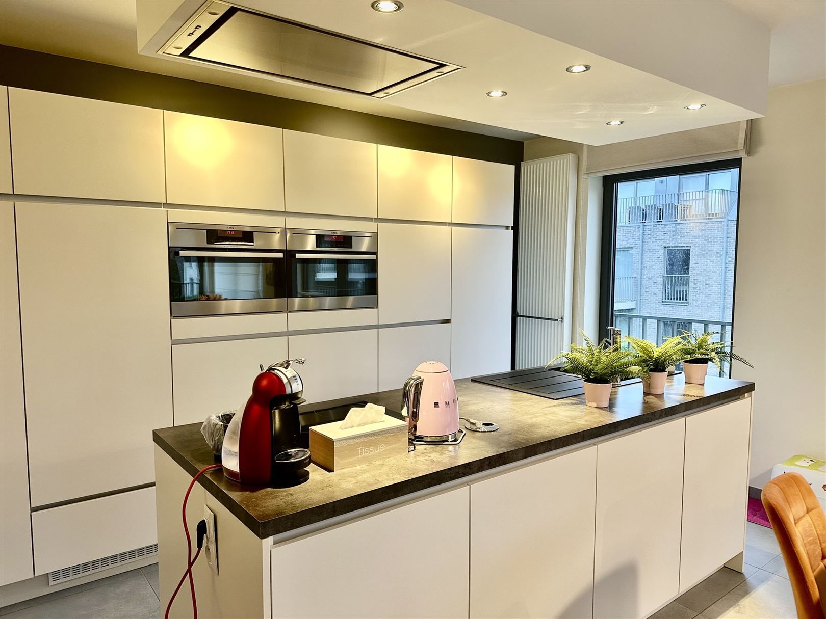 2 slpk appartement met terras en autostaanplaats. foto 5