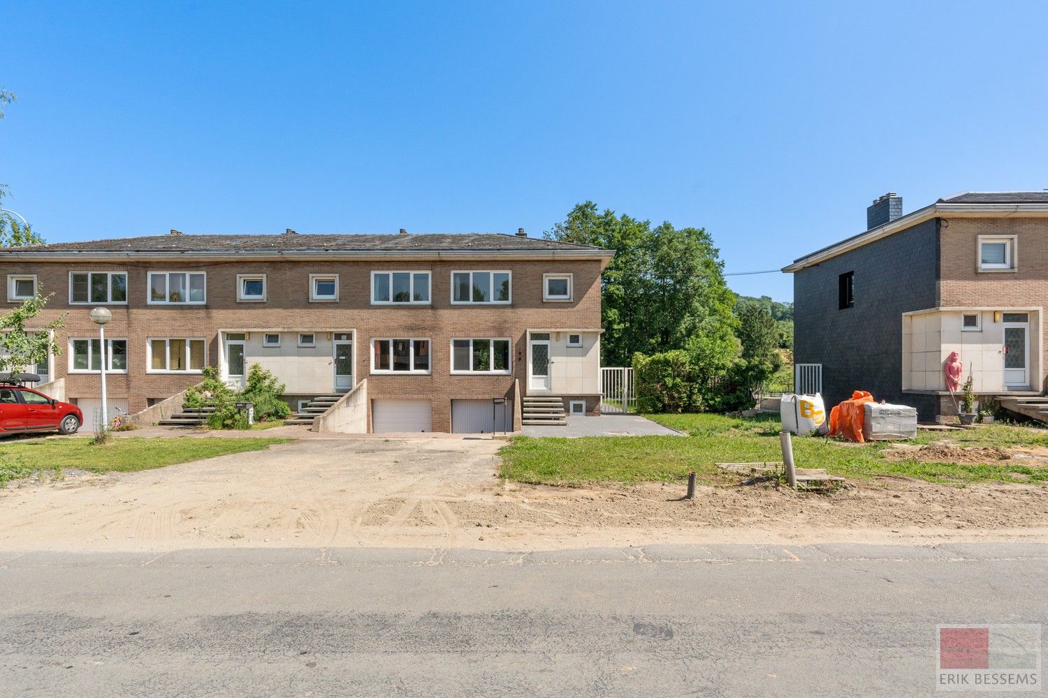 Halfvrijstaande woning uit 1969 op een perceel van 635m², woonopp. 154 m² foto 31