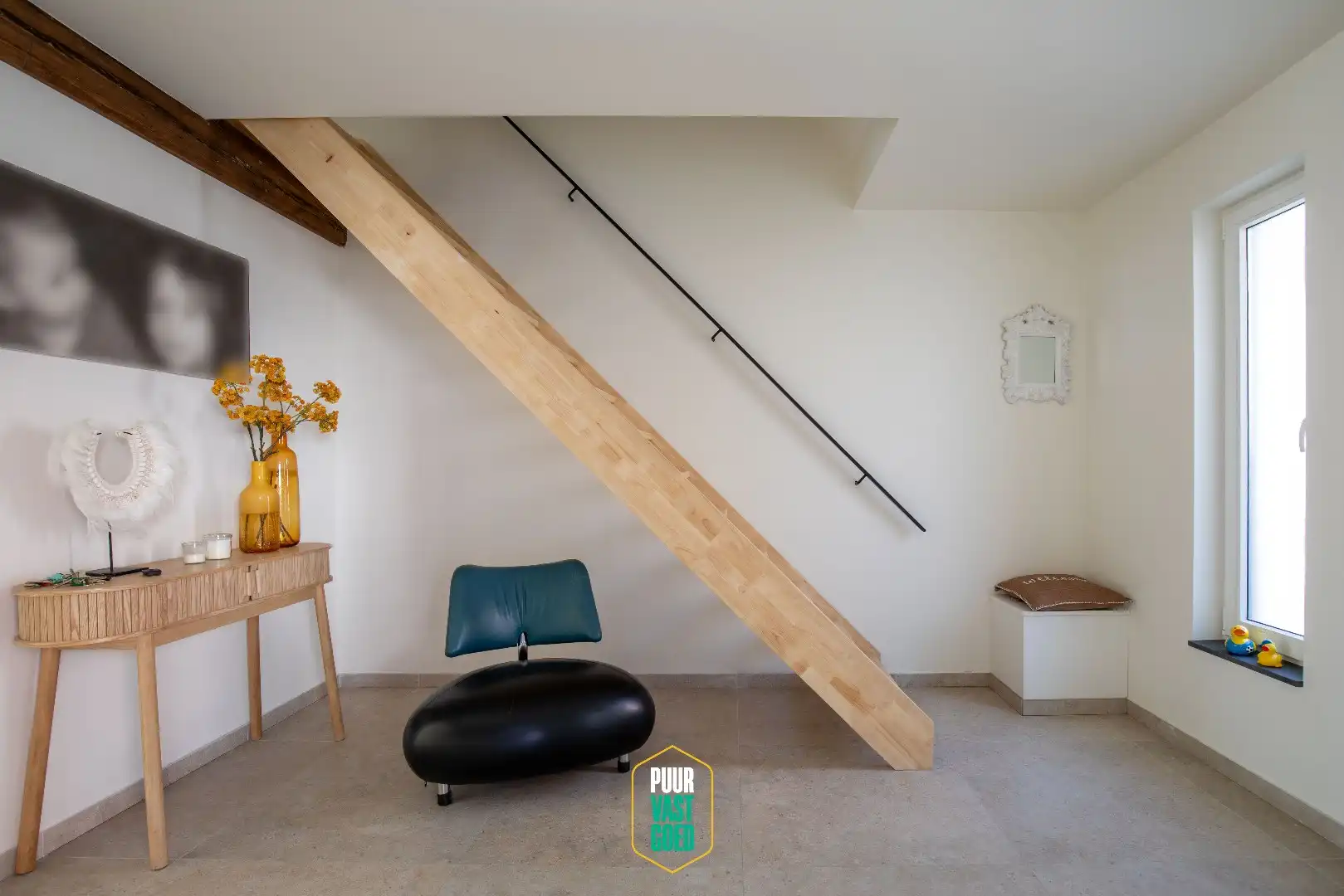 Prachtige, compleet gerenoveerde, zonnige woning met tuin foto 15