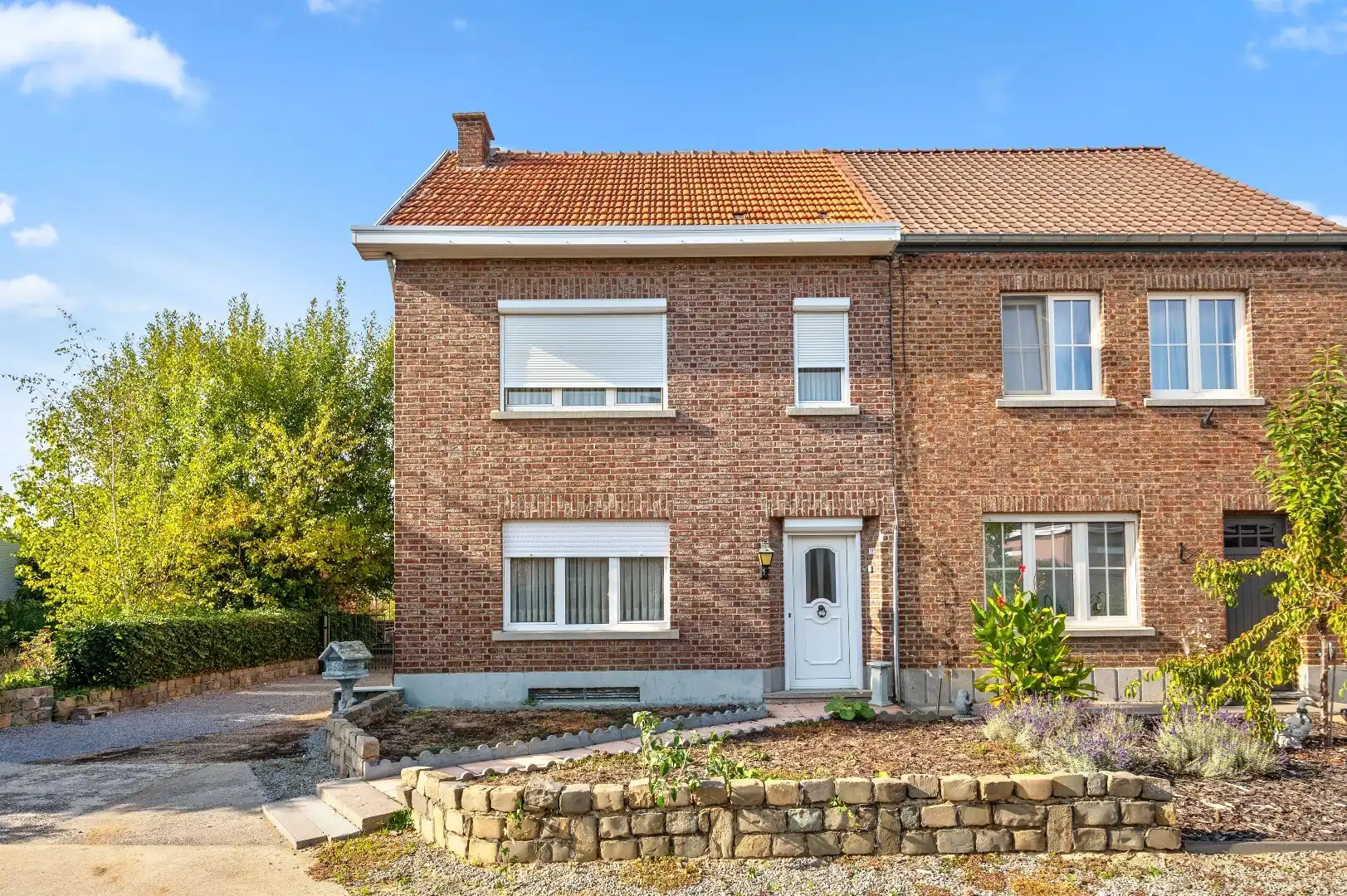 Landelijk gelegen te renoveren HOB op 8a 08ca foto 5